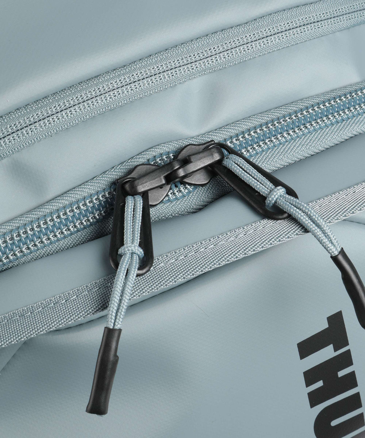 Thule Chasm Travel bag with wheels pond