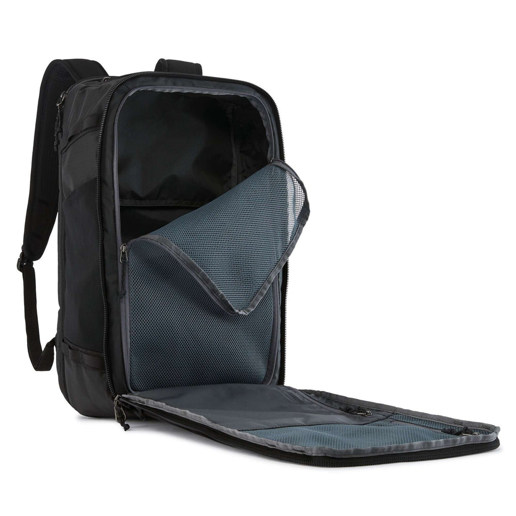 Patagonia Black Hole MCL Mini Travel backpack black w/black