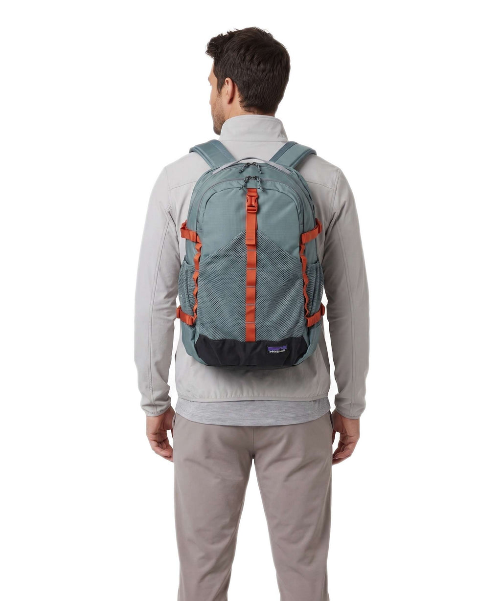 Patagonia Refugio 30 Backpack cover green