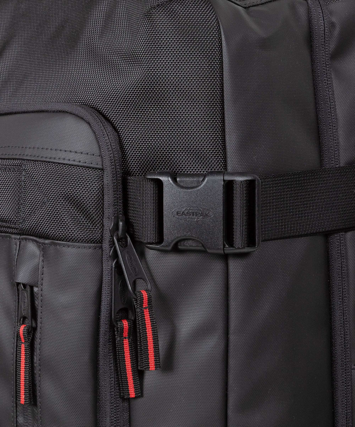 Eastpak Tranverz Cnnct L Travel bag with wheels top black