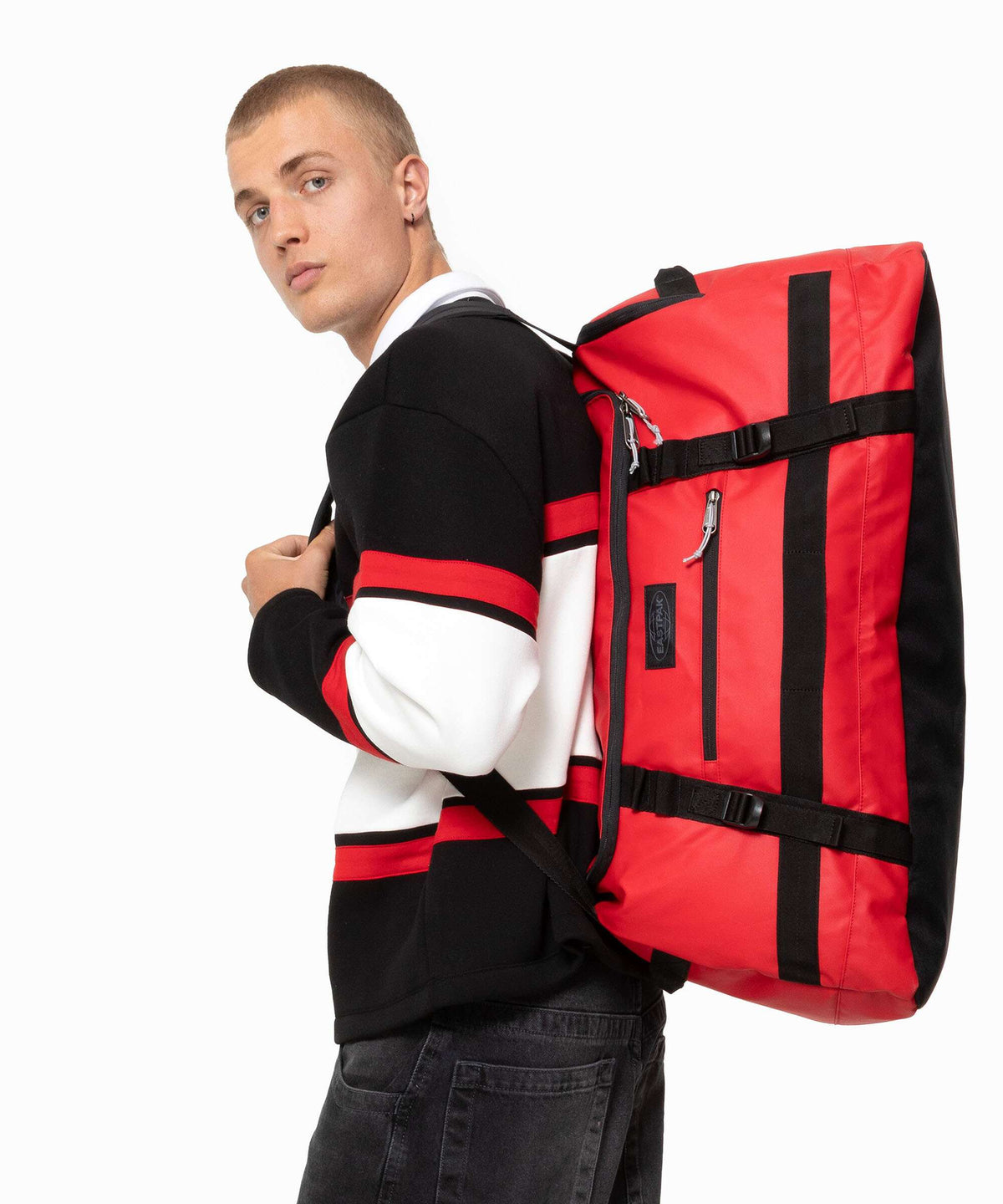 Eastpak Duffel Pack M Travel bag tarp black