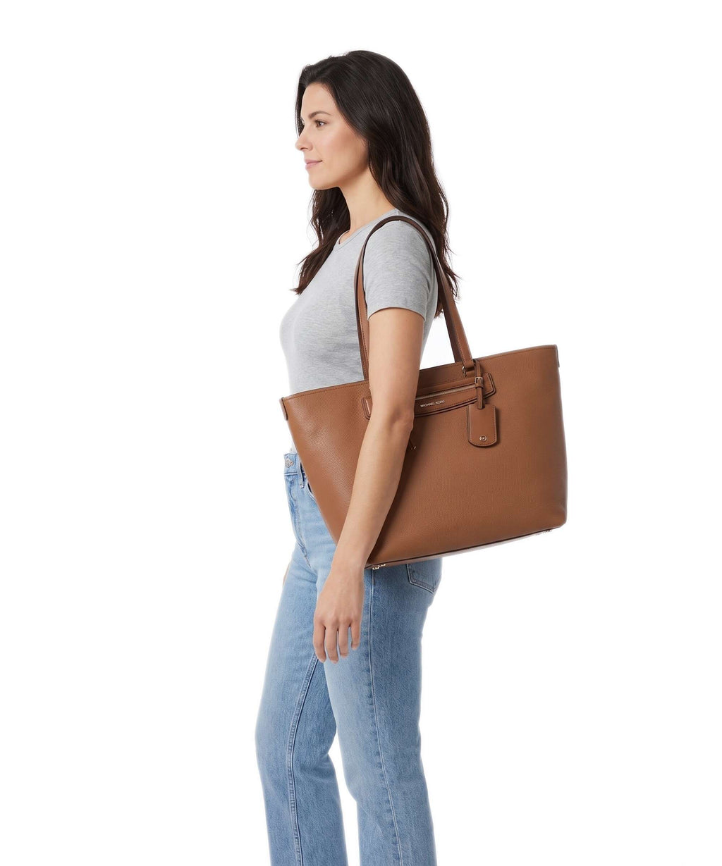 Michael Kors Jet Set Travel XL Tote bag luggage