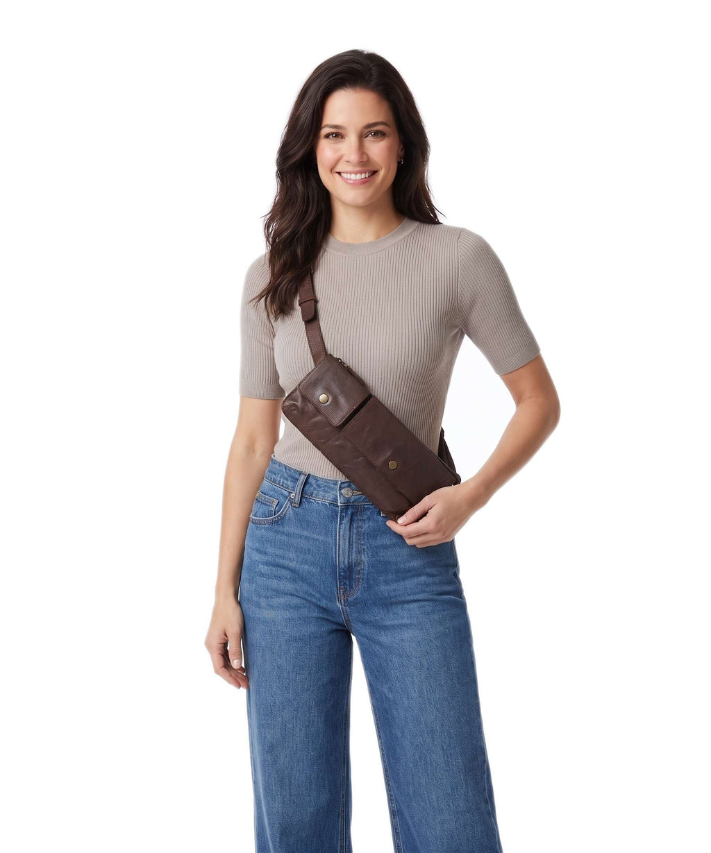 Harold's Submarine Belt bag braun
