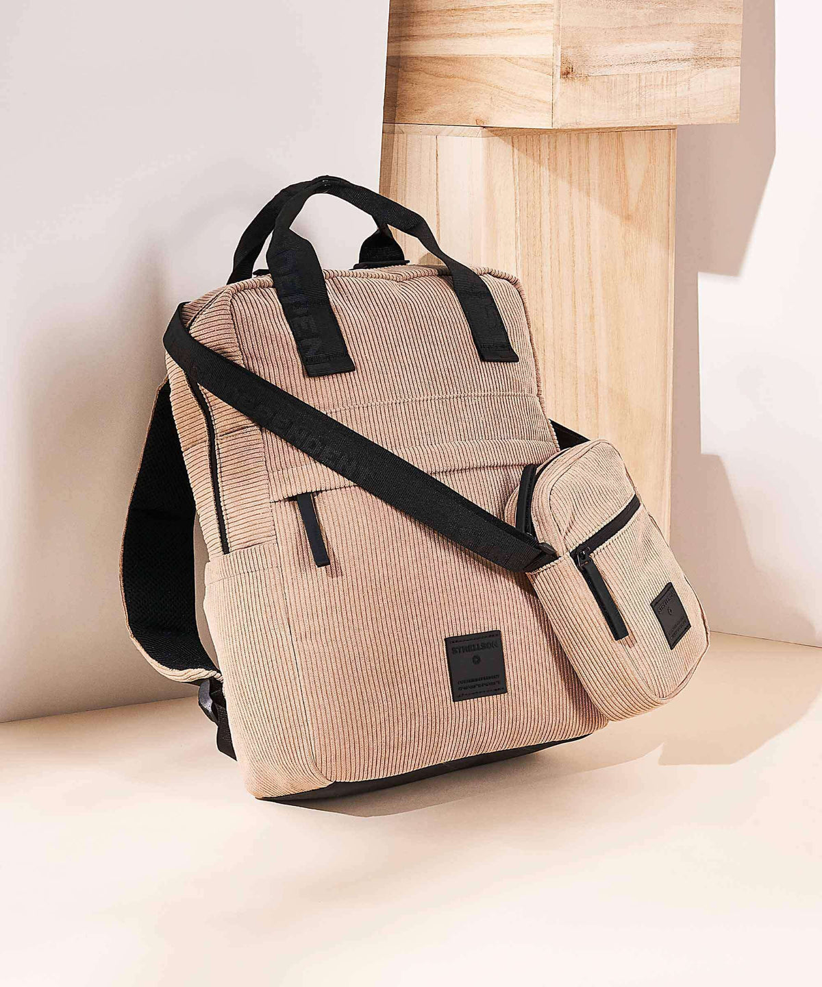Strellson Swiss Cottage Clint Crossbody bag beige