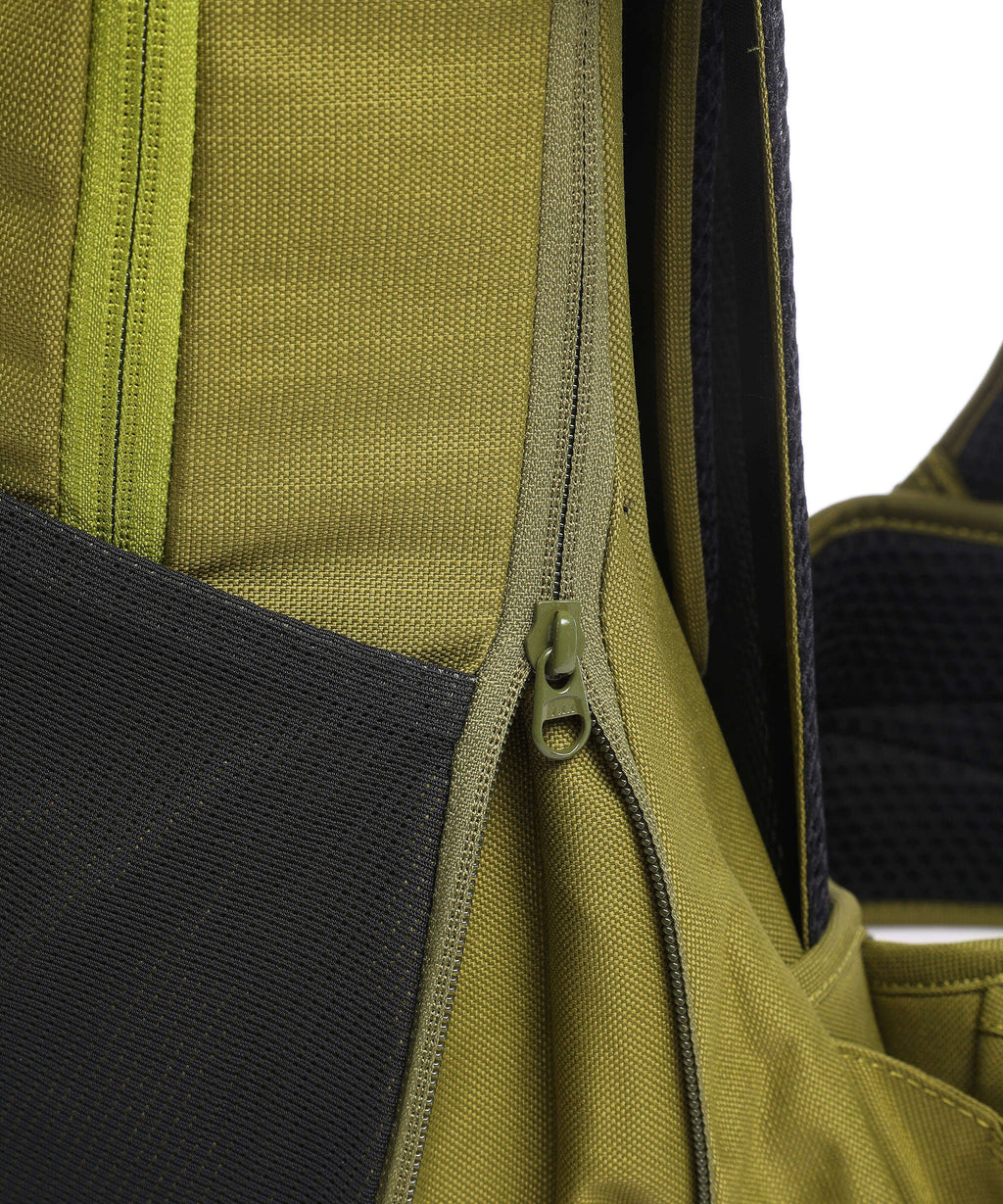 Vaude Wizard 24+4 Hiking backpack avocado