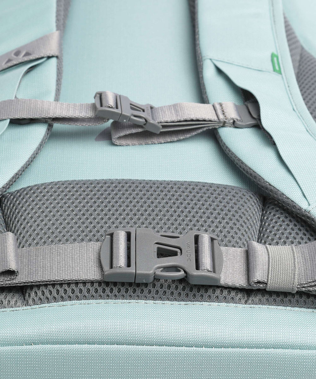 Vaude Albali Hiking backpack frozen leaf