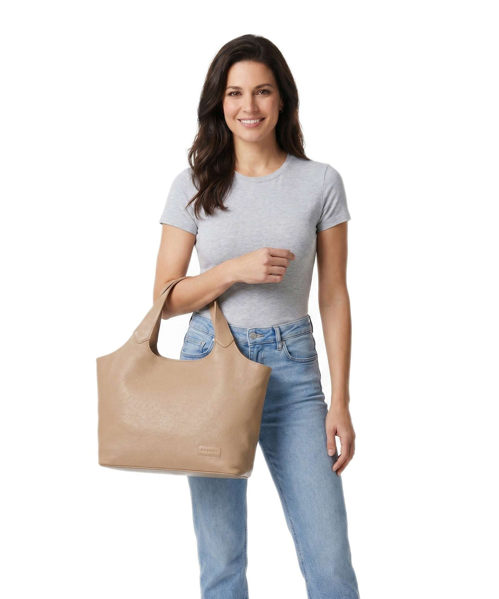 Bugatti Elsa Handbag sand