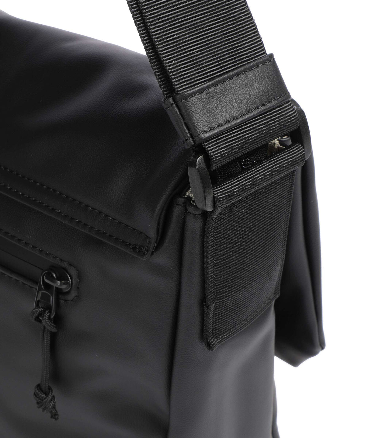 Zwei Cargo CA135 Messenger bag black