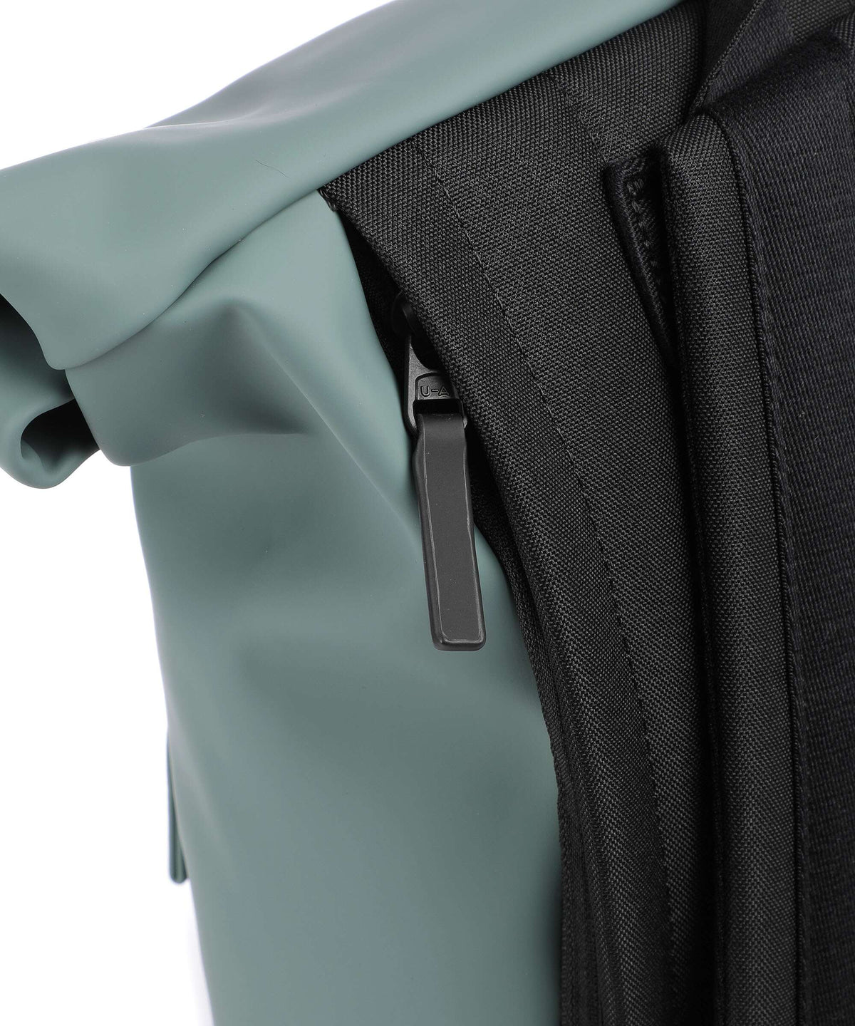 Ucon Acrobatics Lotus Jasper Medium Rolltop backpack pine green