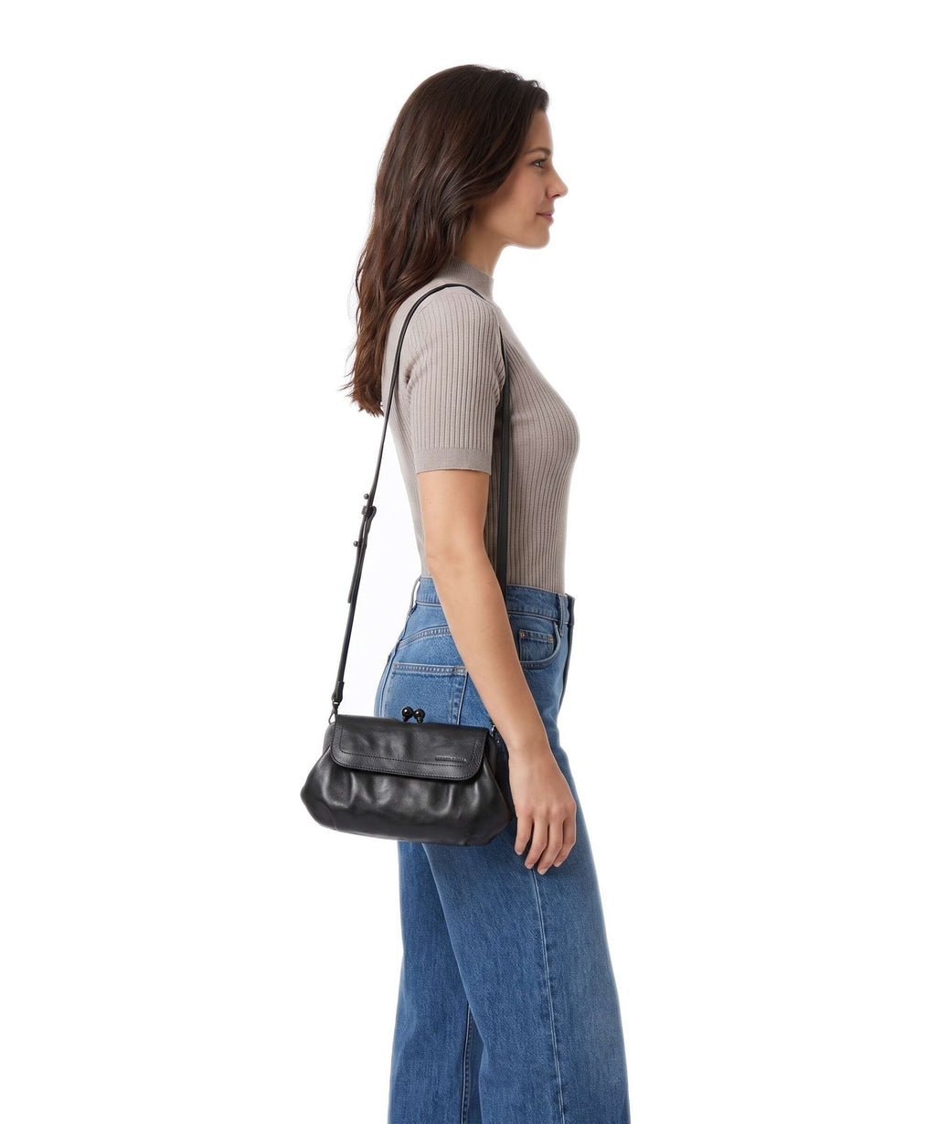 Aunts & Uncles Grandma's Luxury Club Mrs. Whoopie Pie Crossbody bag black smoke