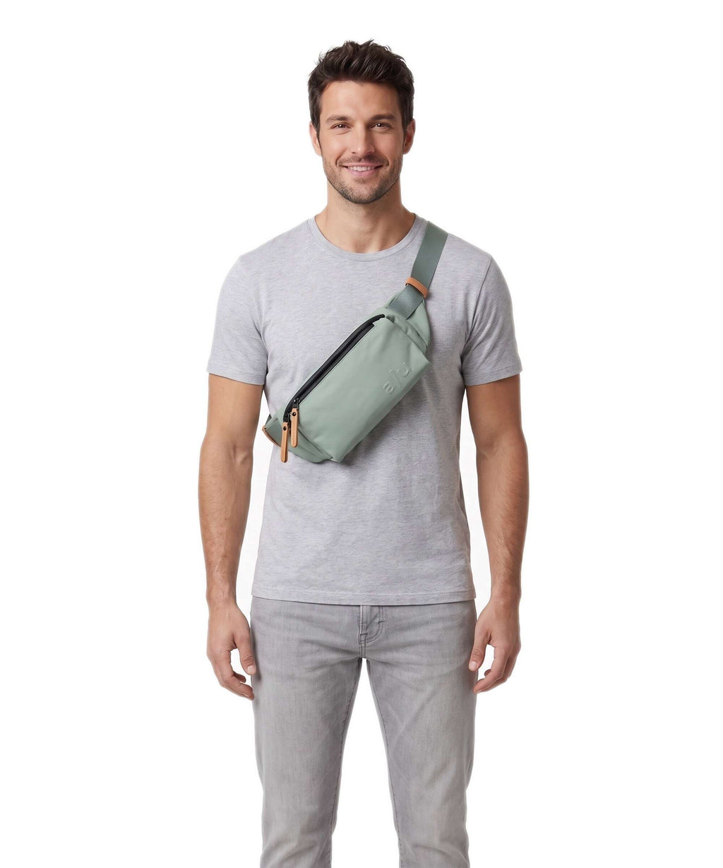Aunts & Uncles Japan Himeji Belt bag sage green