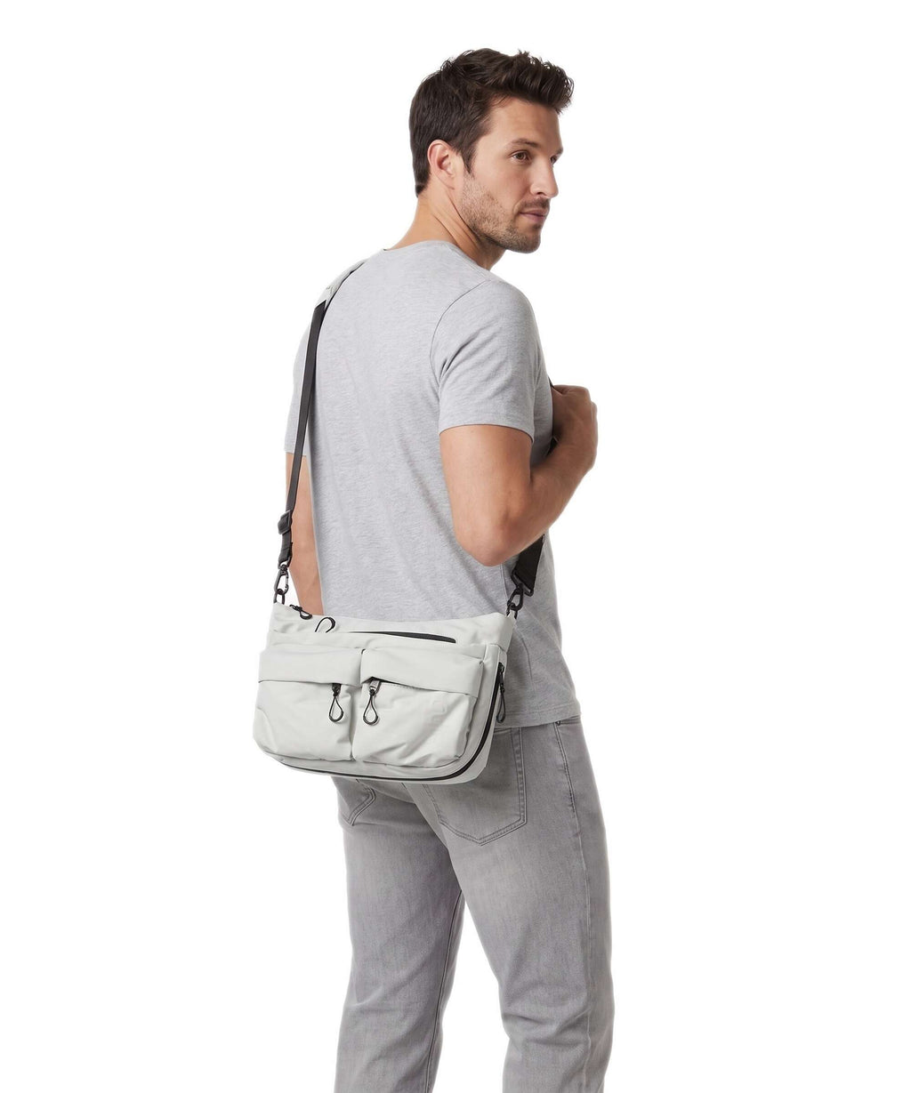 Aunts & Uncles Japan Lite Mogami Crossbody bag cloud nine