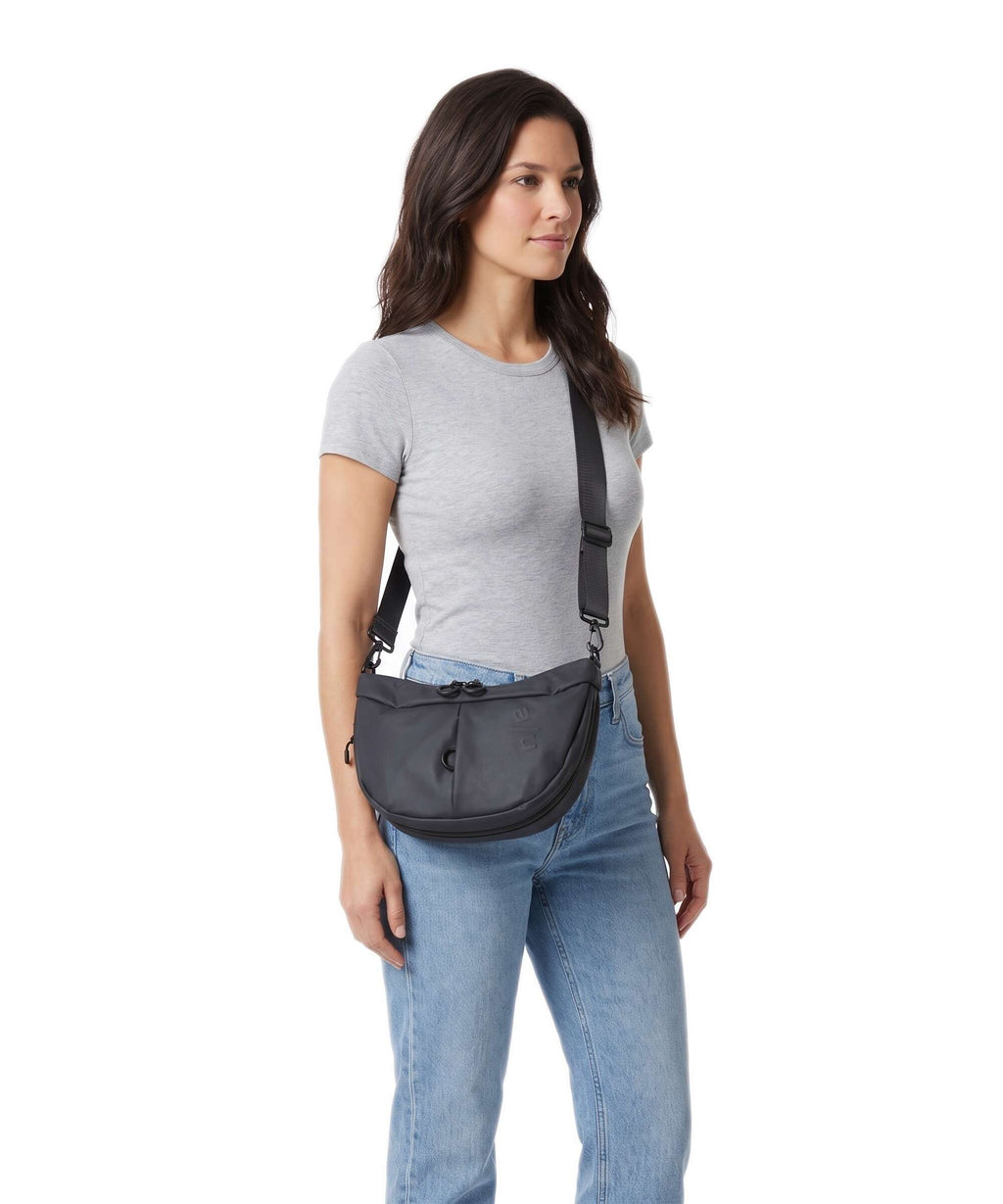 Aunts & Uncles Japan RE lite Toyo Crossbody bag outer space