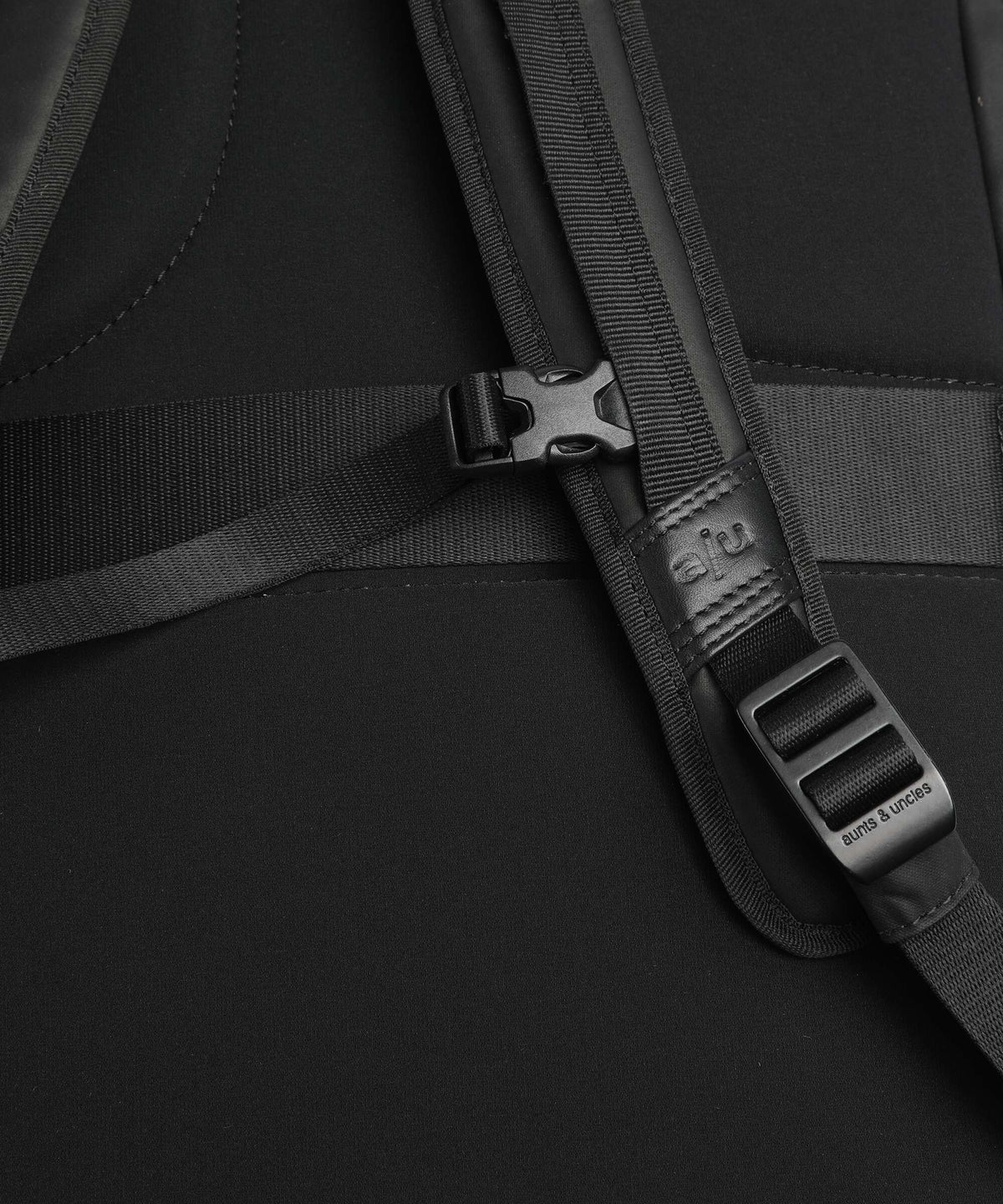 Aunts & Uncles Japan RE Yunoko RE Rolltop backpack black