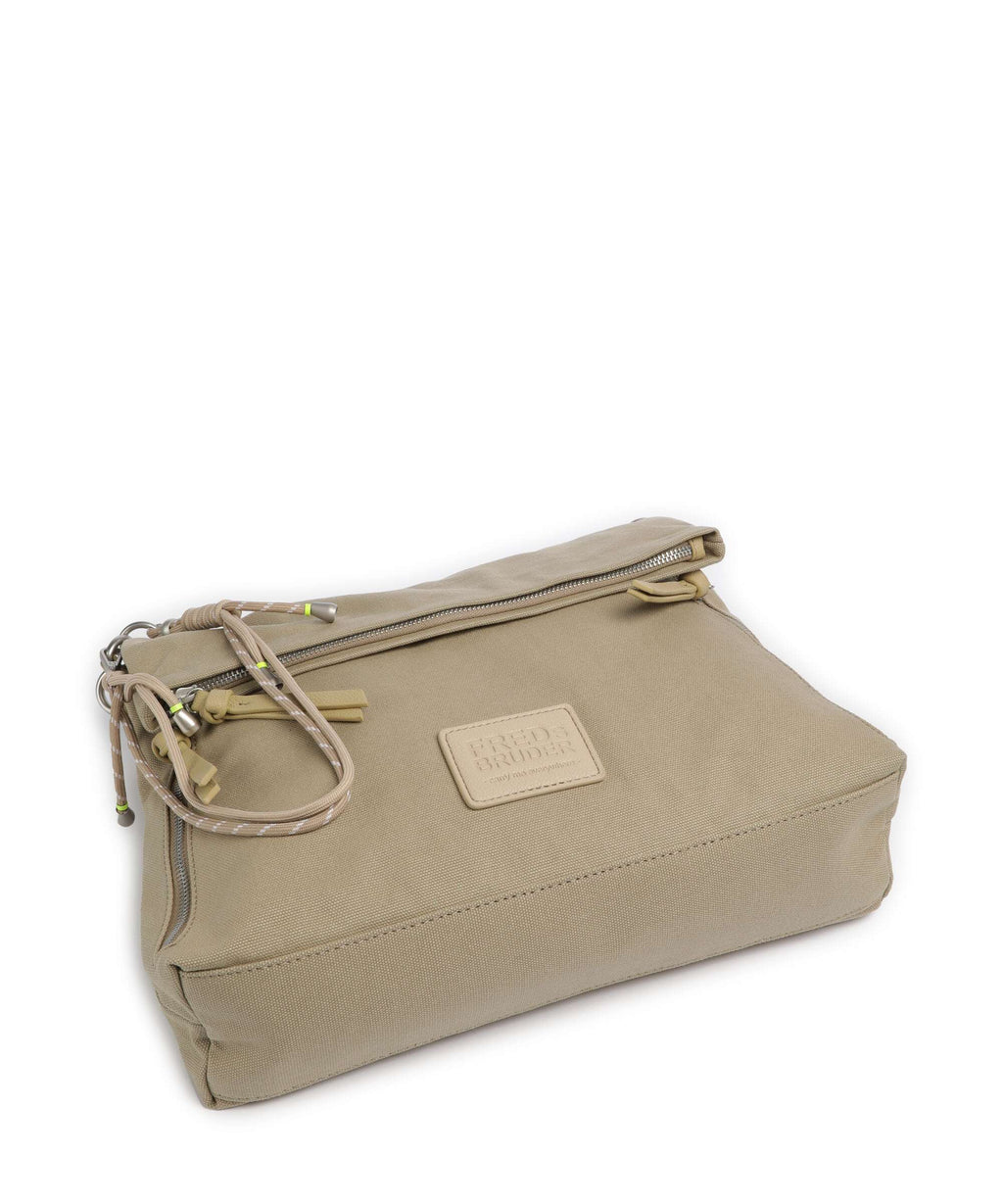 FredsBruder Carry Me Everywhere Hobo bag olive shades