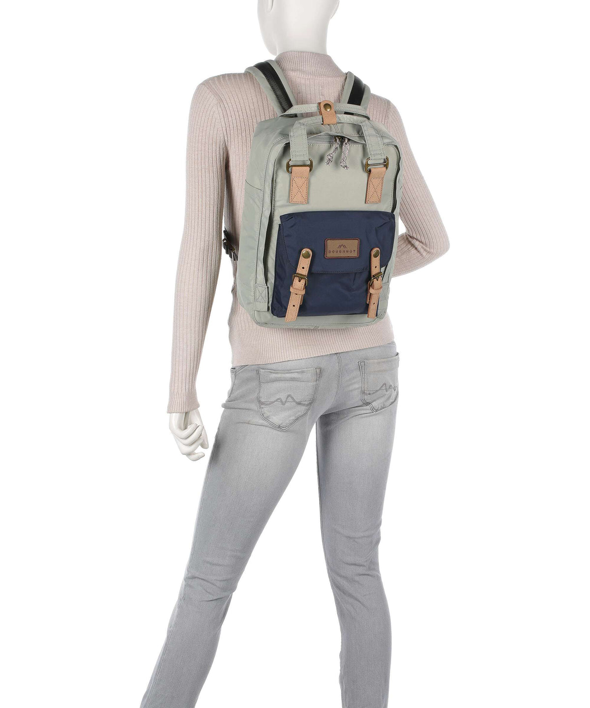 Doughnut Jungle Macaroon Backpack maroon/khaki