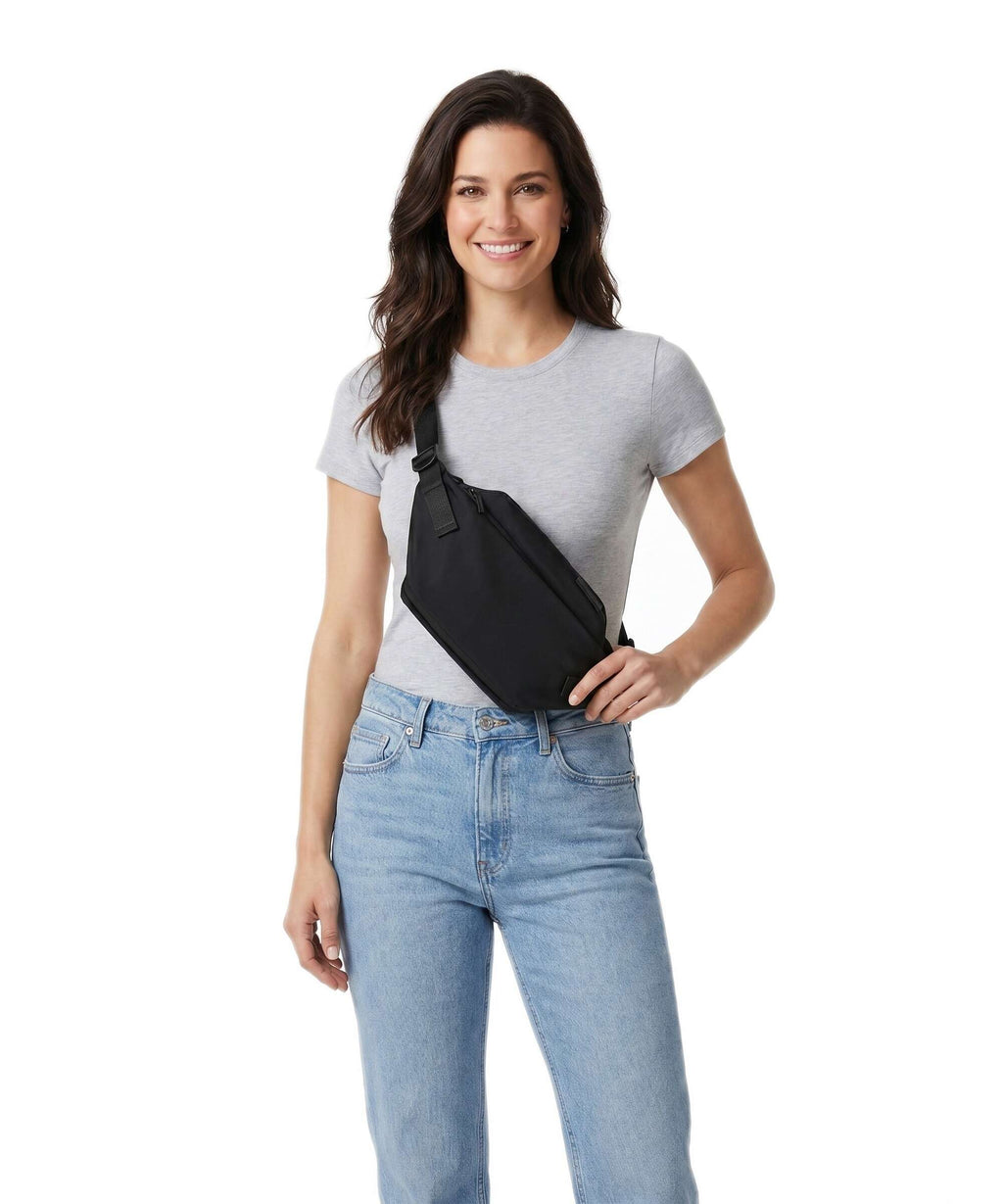 Côte&Ciel Isarau S Belt bag black