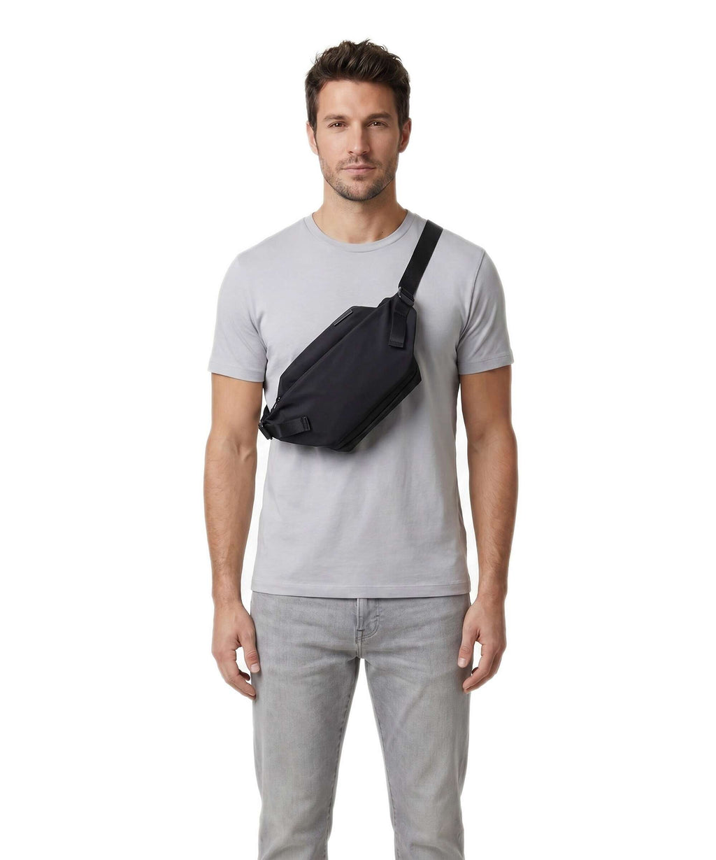 Côte&Ciel Isarau S Belt bag black