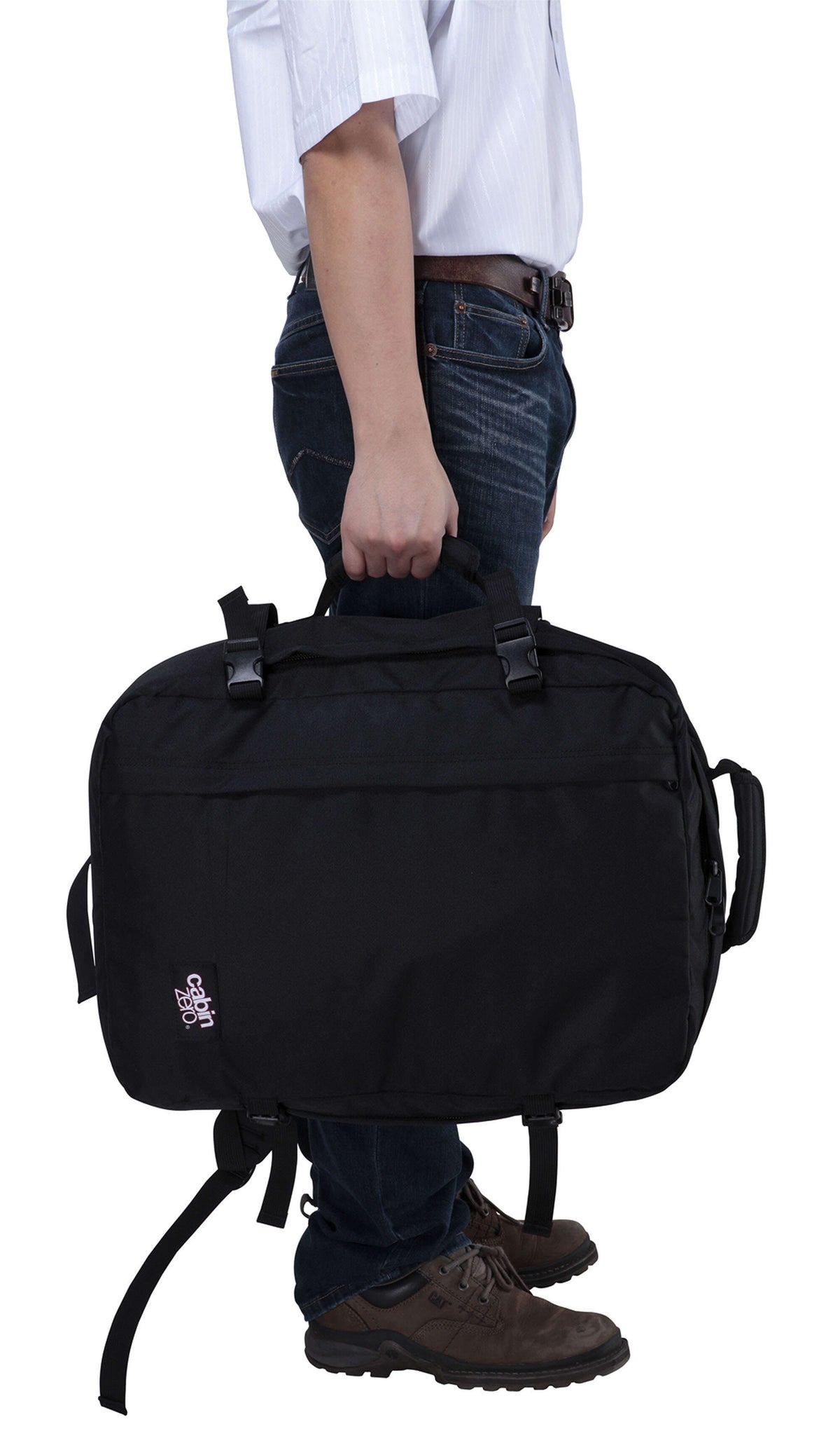 Cabin Zero Classic 44 Travel backpack black sand