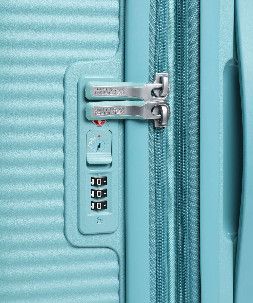 American Tourister Soundbox Spinner (4 wheels) turquoise tonic
