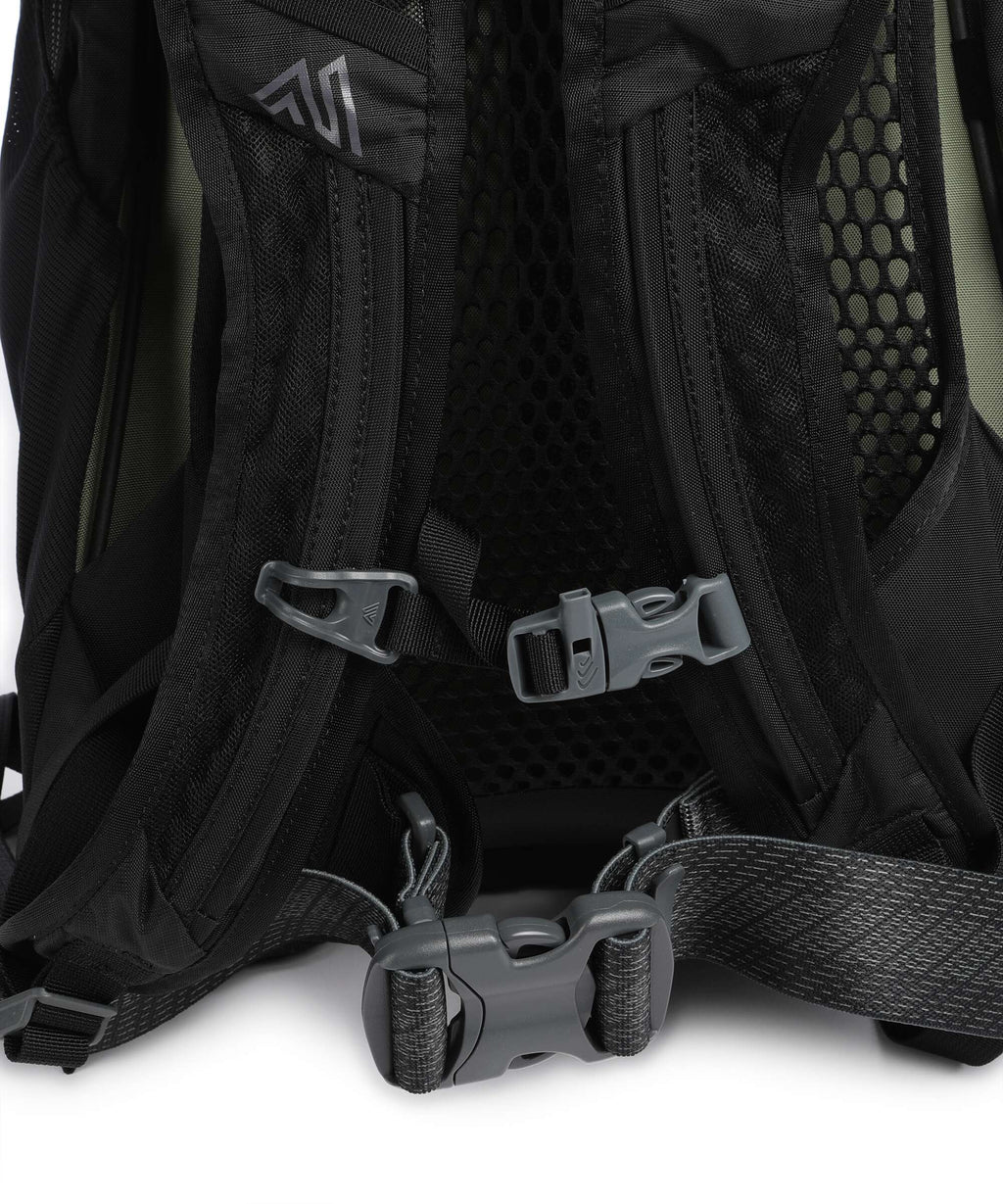 Gregory Arrio 20 RC Hiking backpack shadow pine black