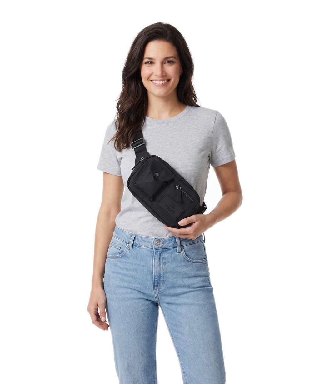 Markberg Darla Belt bag black