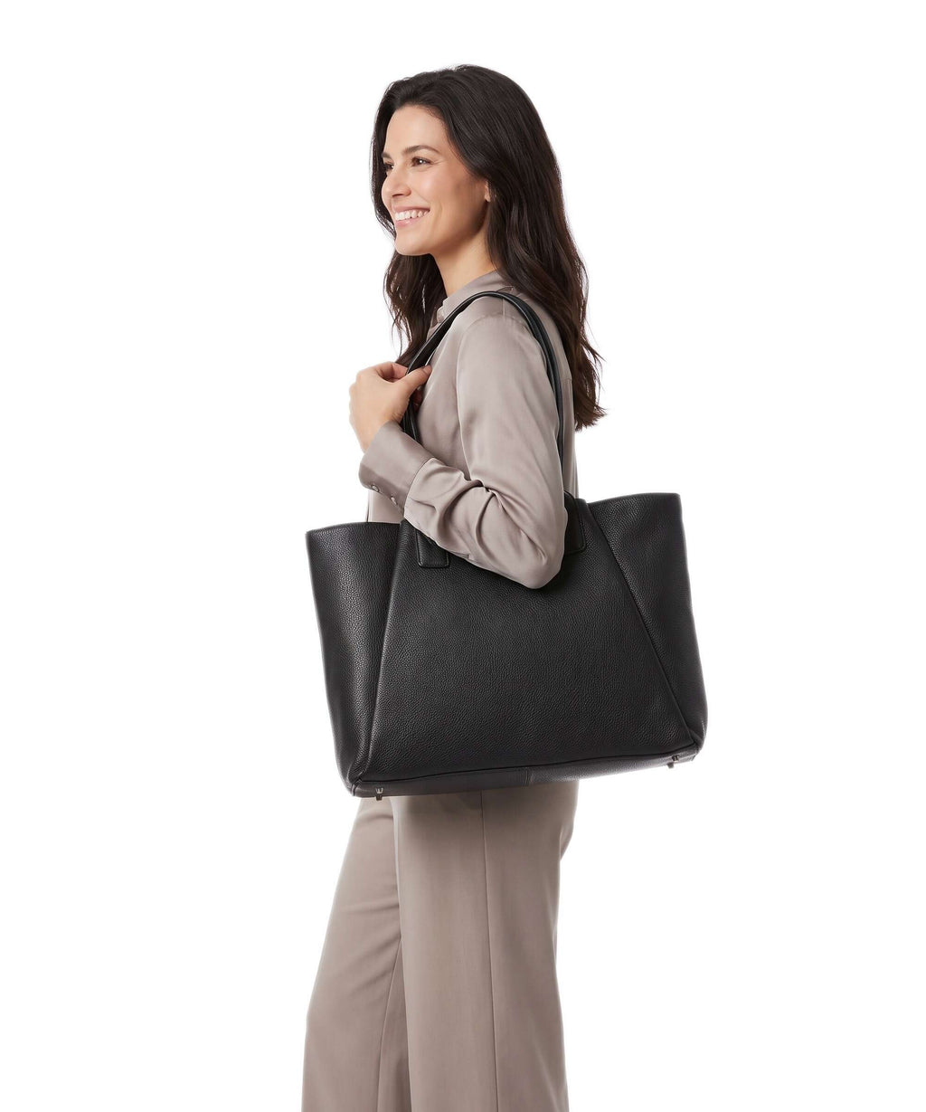 Markberg Saya Tote bag black