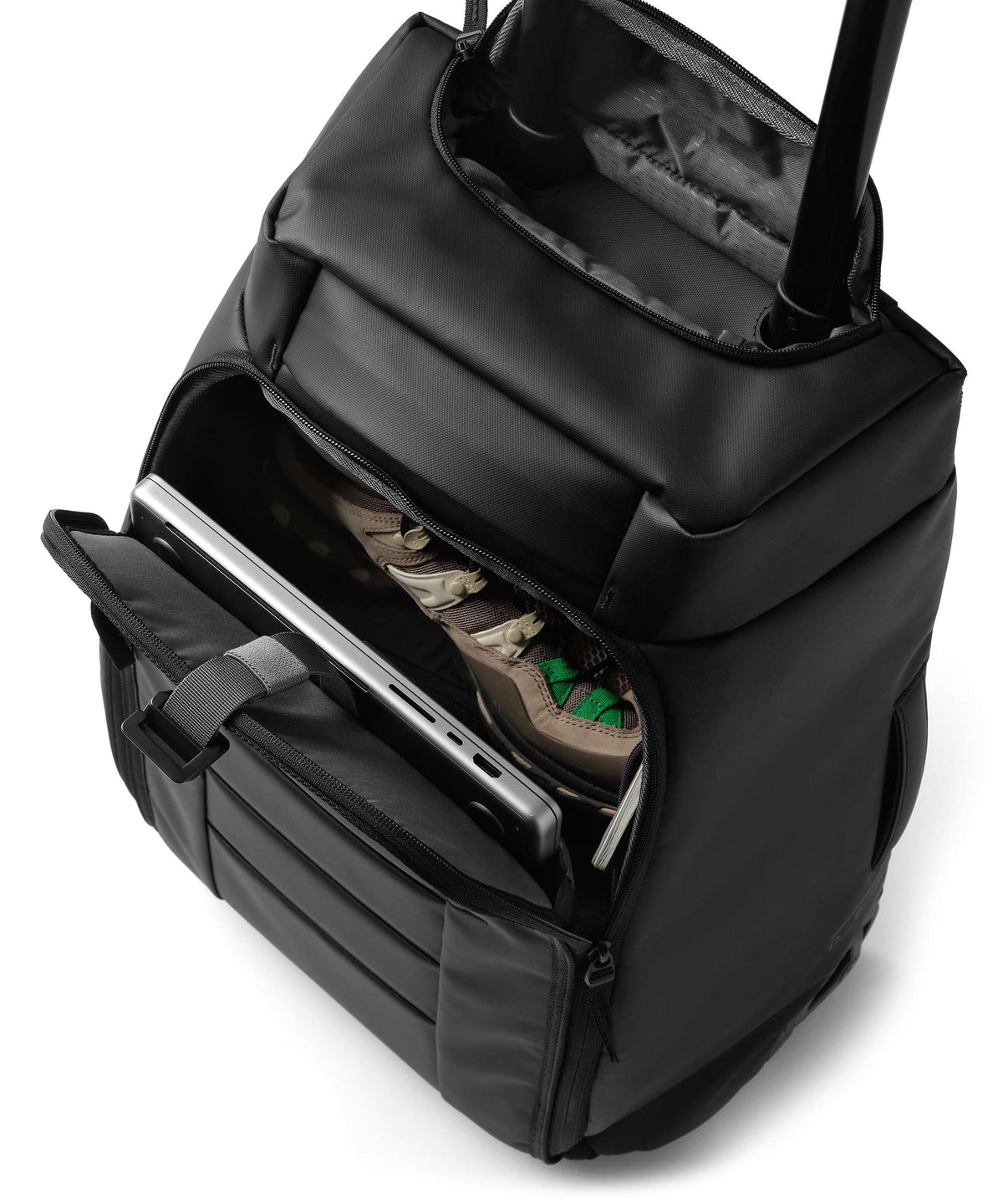 Db Hugger 40 Travel bag with wheels black out