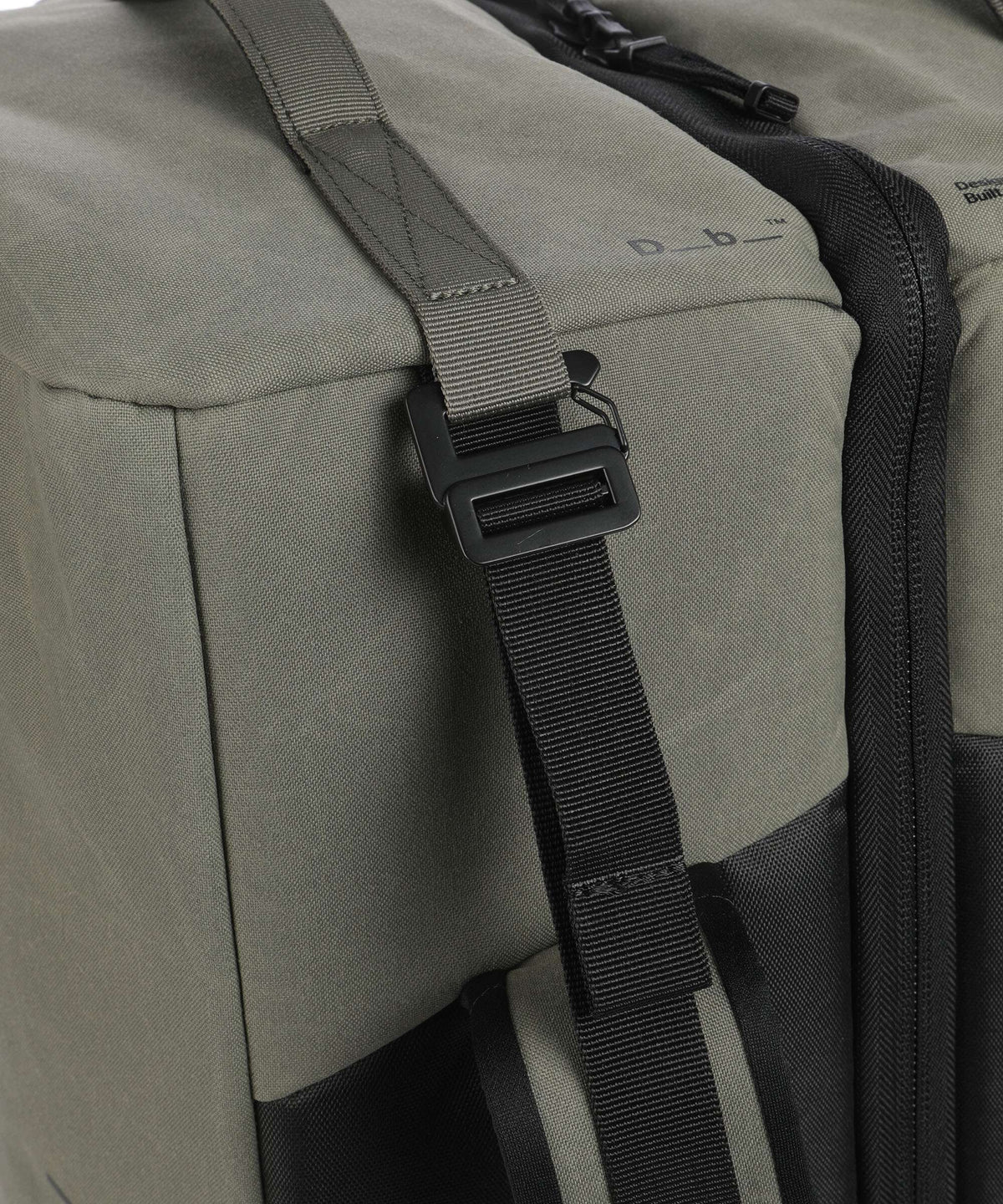 Db Roamer 90 Travel backpack forest green