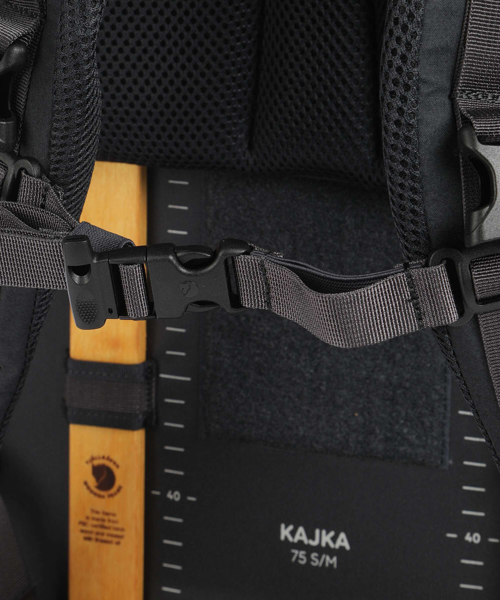 Fjällräven Kajka 75 S/M Trekking backpack coal black