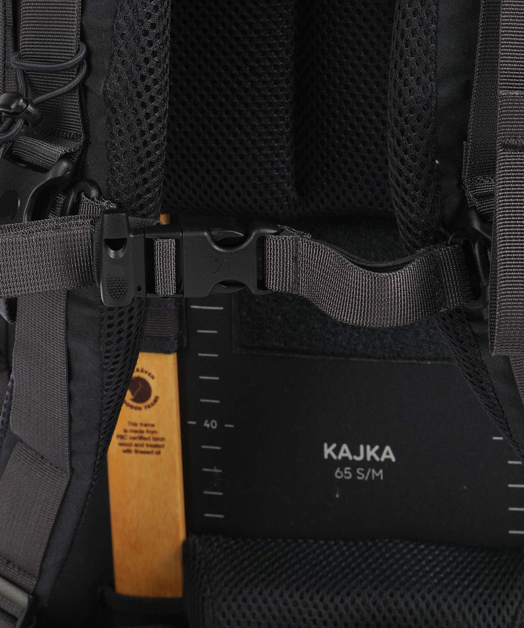 Fjällräven Kajka 65 S/M Trekking backpack coal black
