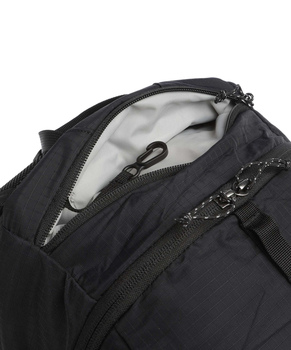 Fjällräven Abisko Soft 16 Trekking backpack black