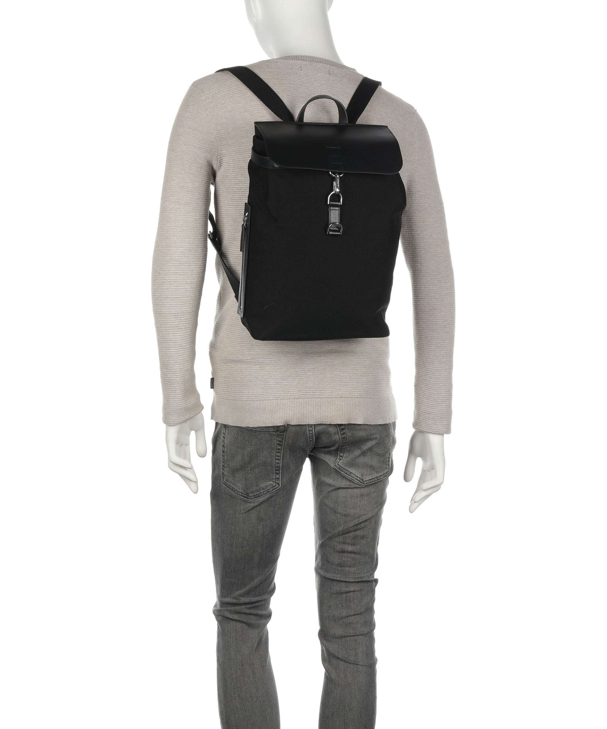 Sandqvist Everyday Originals Alva Metal Hook Backpack black