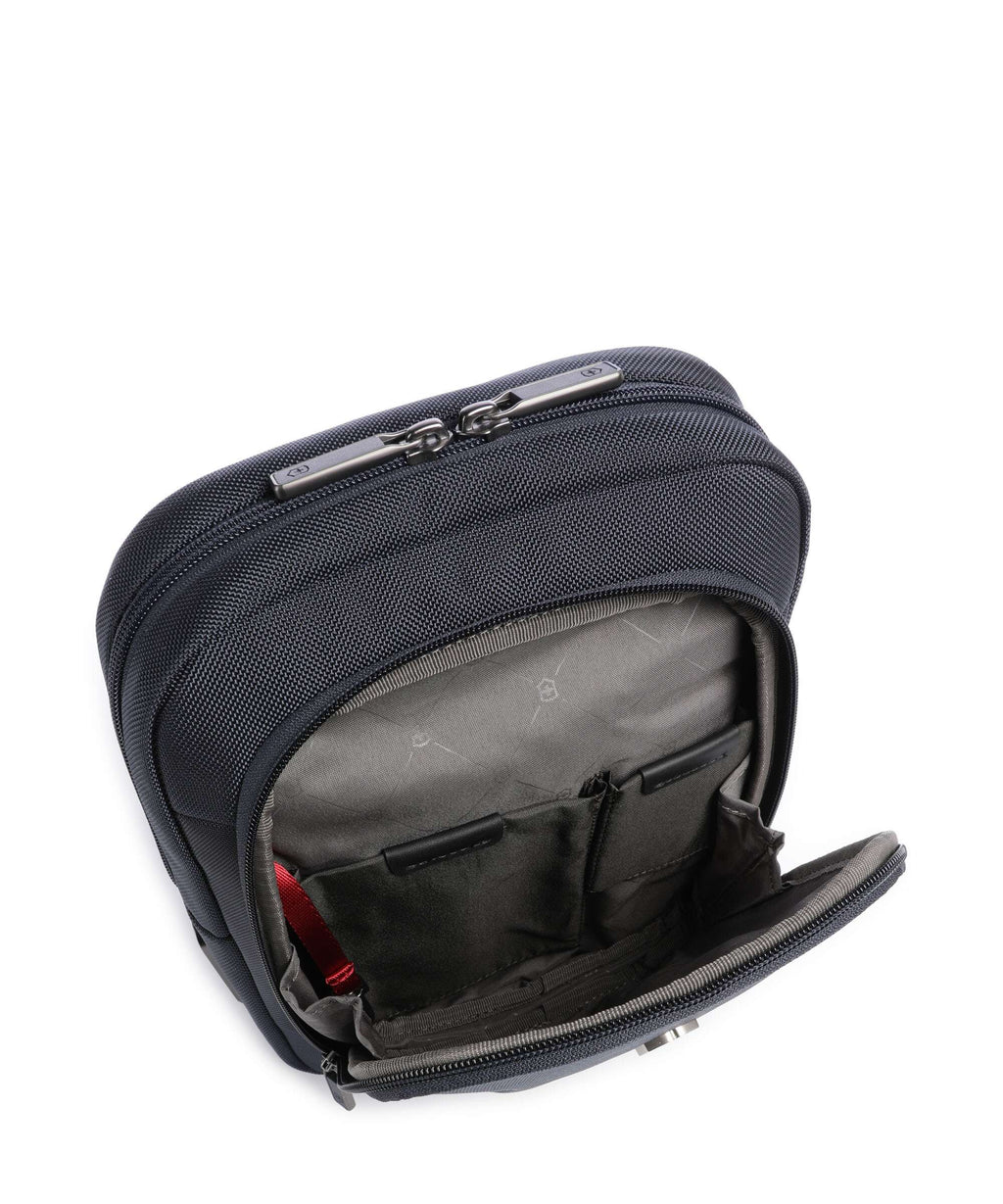 Victorinox Werks Traveler 7.0 Crossbody bag navy blue