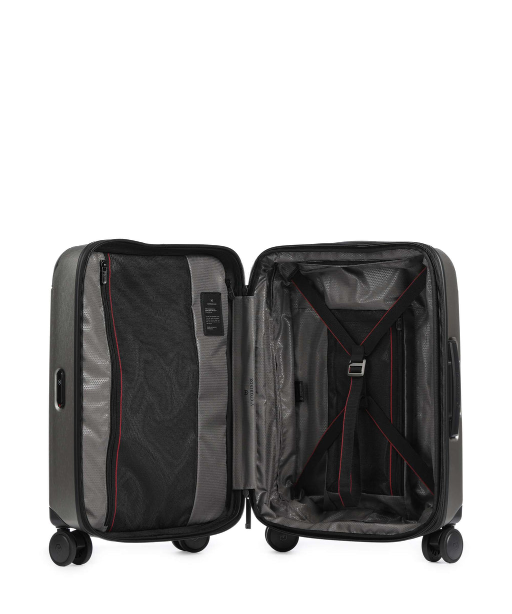 Victorinox Spectra Pro Global Spinner (4 wheels) titanium grey