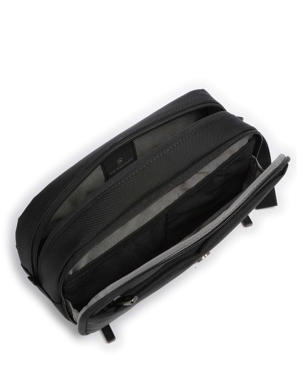 Victorinox Werks Traveler 6.0 Toiletry bag black