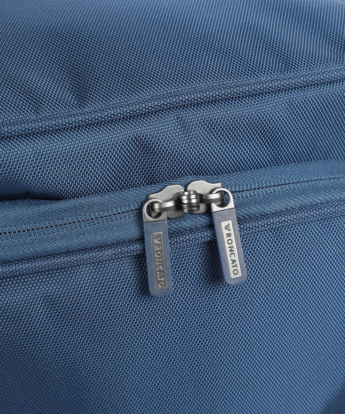Roncato Gateway Travel bag with wheels blue
