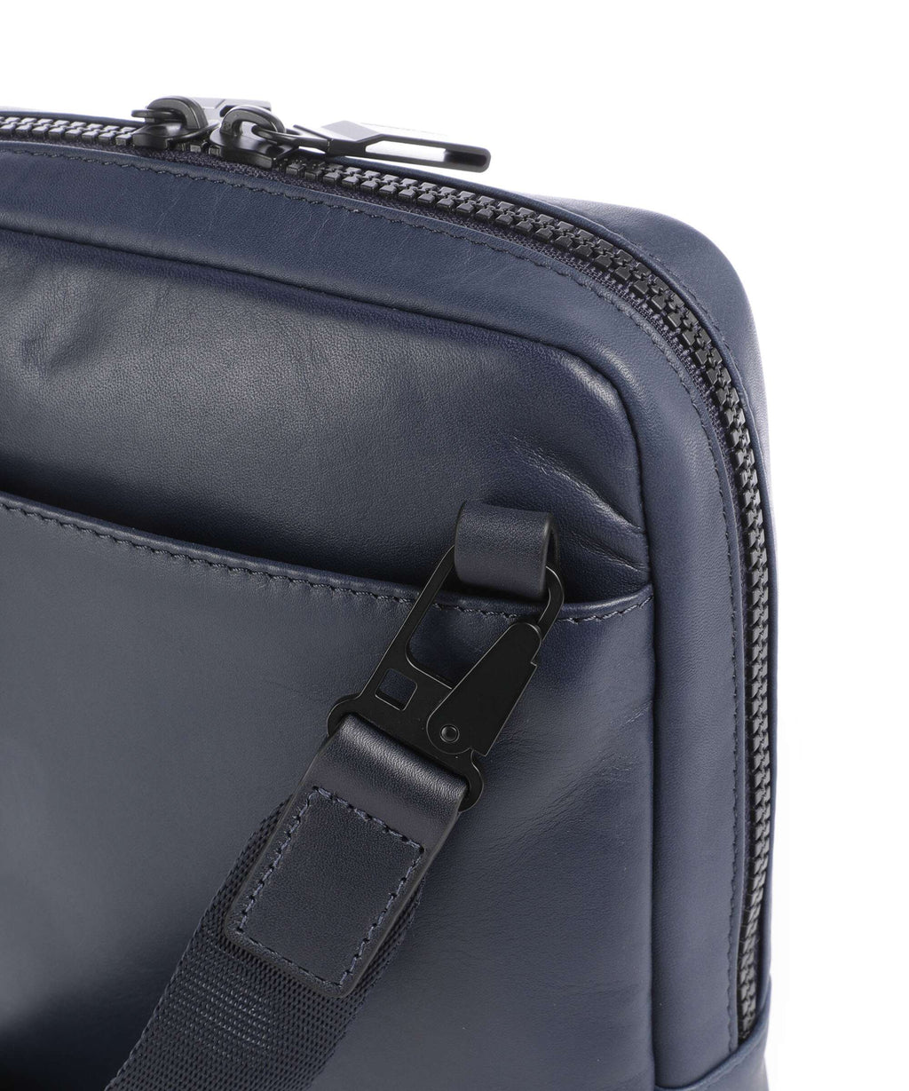 Piquadro Finn Crossbody bag blu