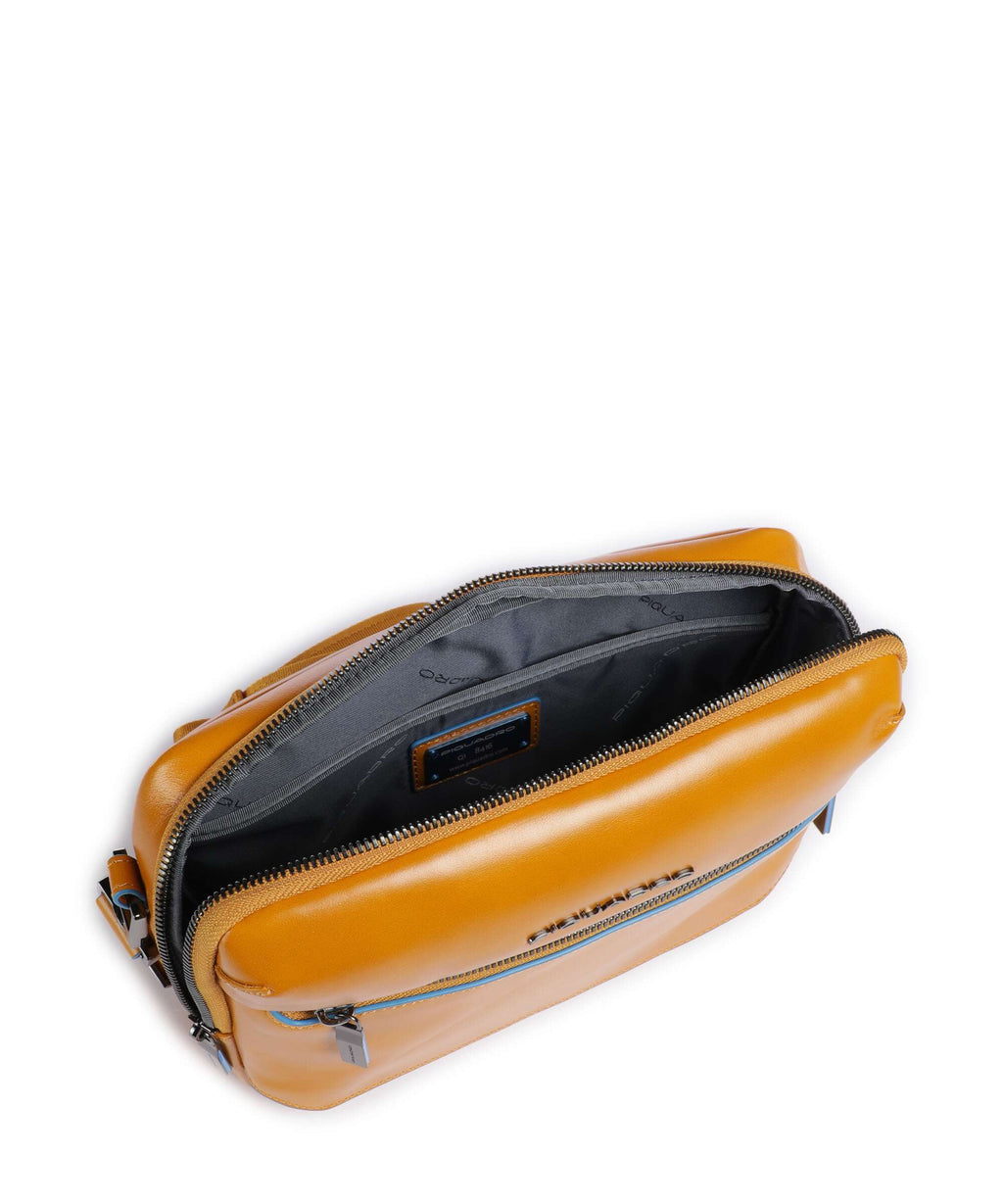 Piquadro Blue Square Crossbody bag giallo zafferano