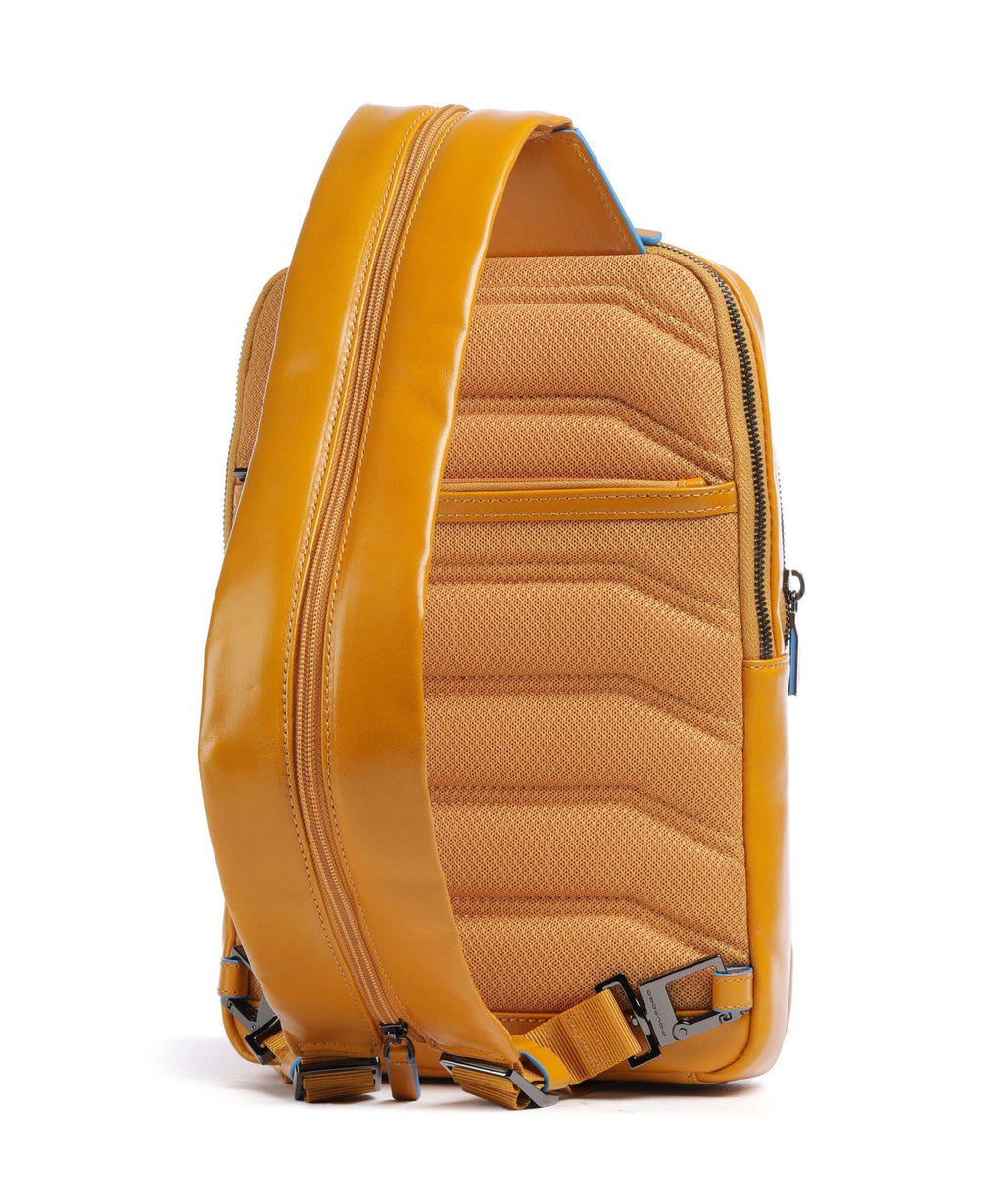 Piquadro Blue Square Sling bag giallo zafferano