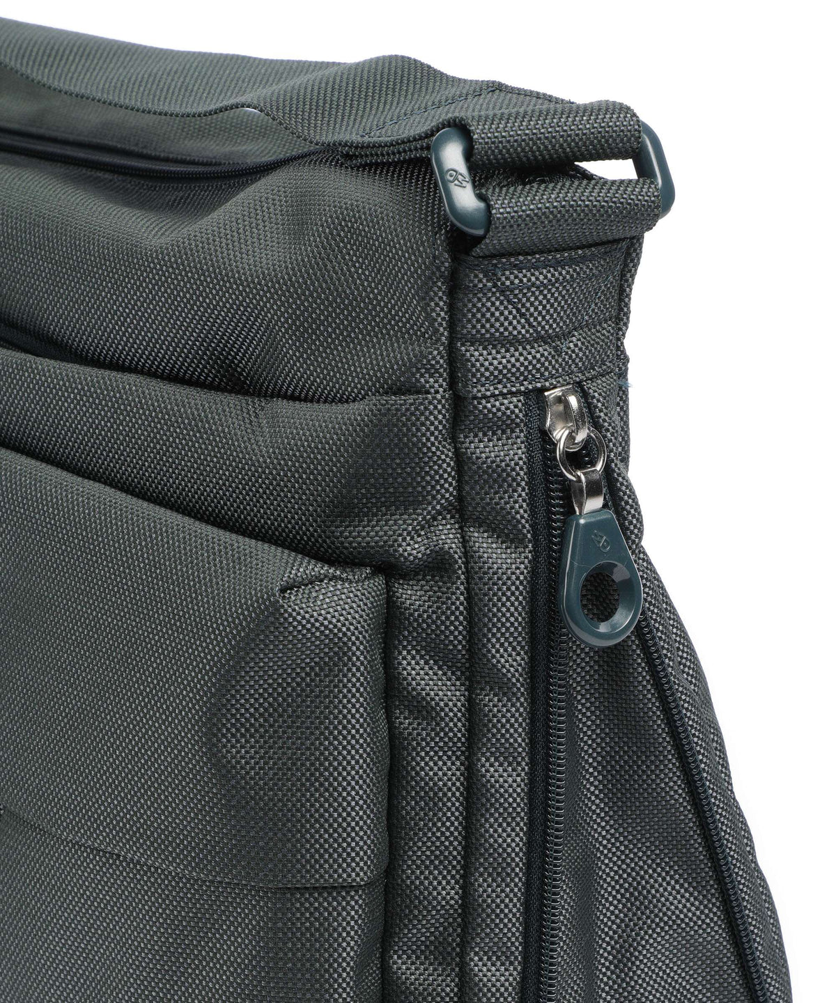 Mandarina Duck MD20 Crossbody bag pine green
