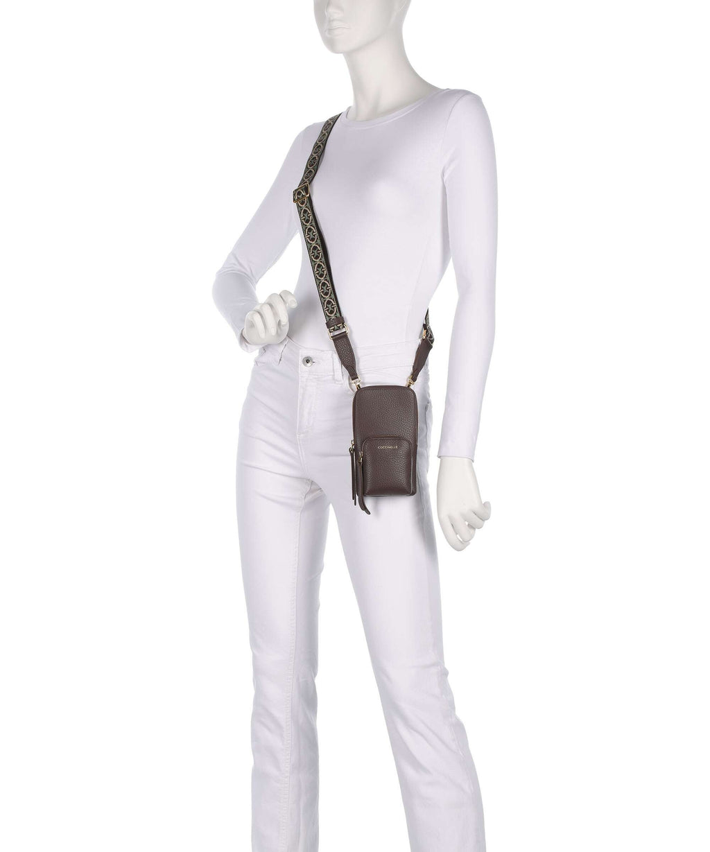 Coccinelle Pixie Phone bag brunette