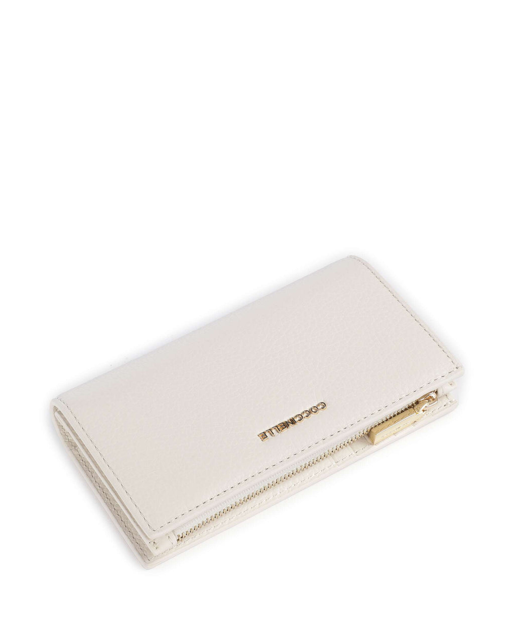 Coccinelle Metallic Soft Wallet pearl