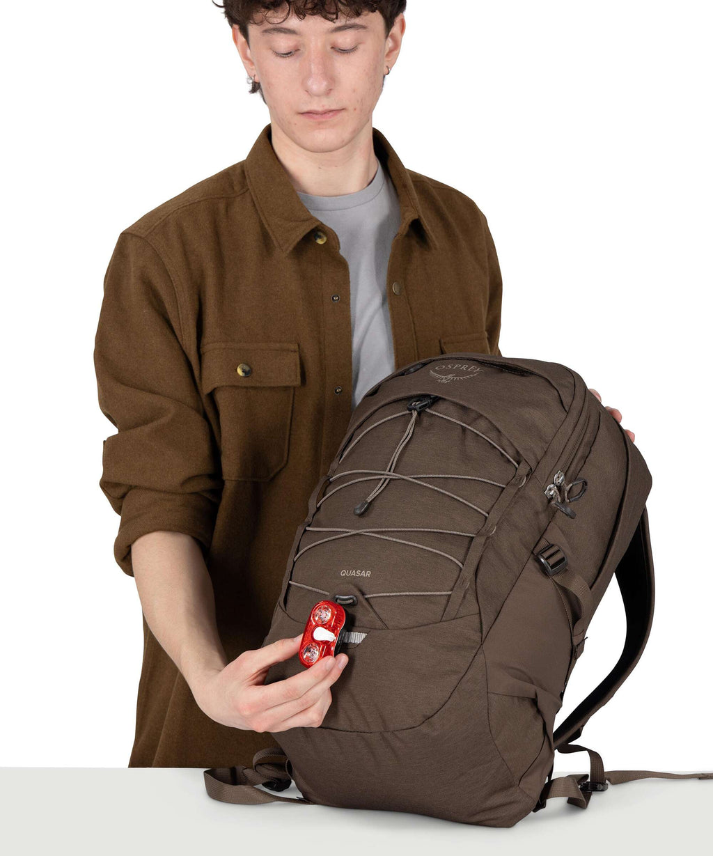 Osprey Quasar Backpack truffle brown