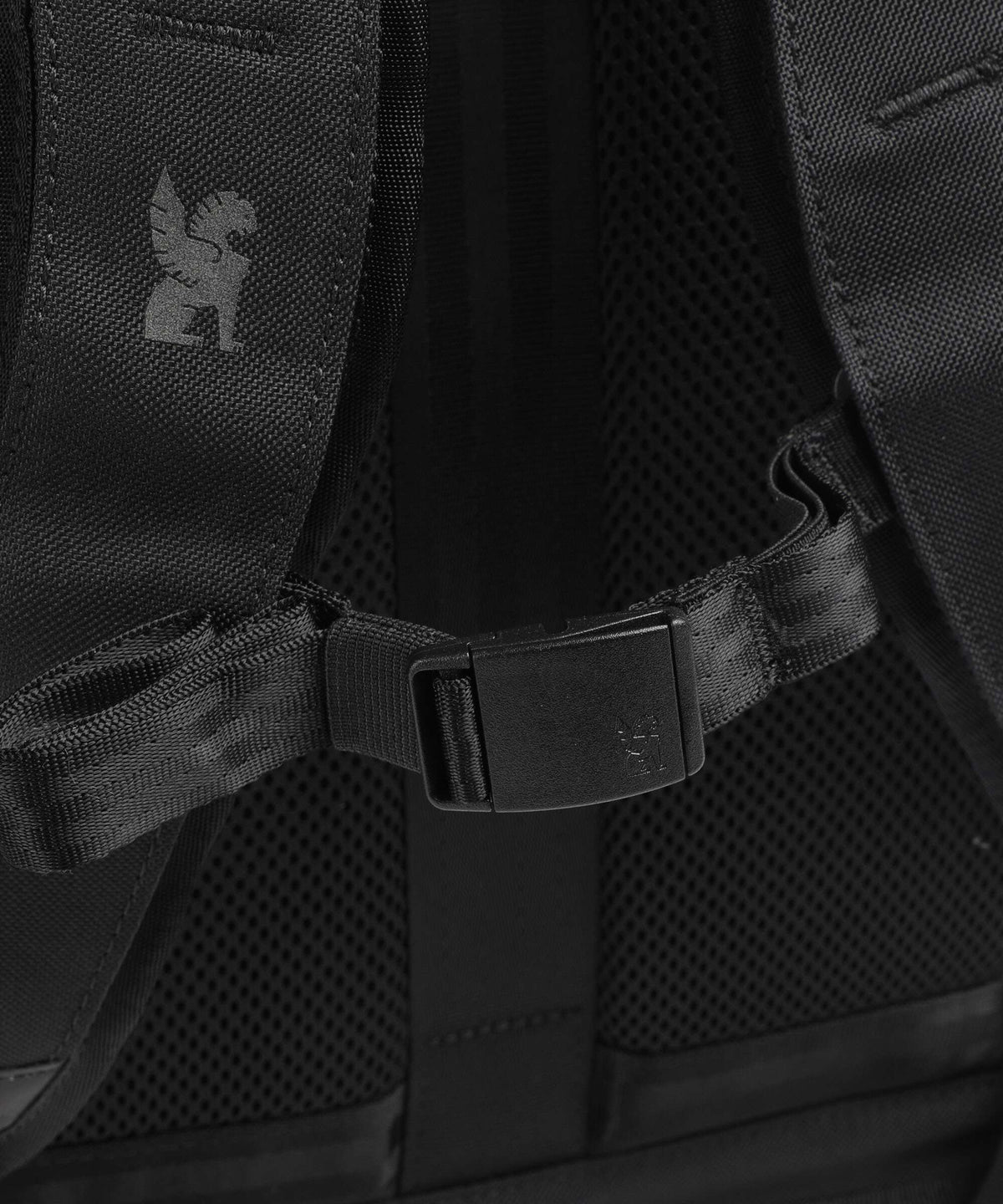 Chrome Hawes 26 Backpack sage