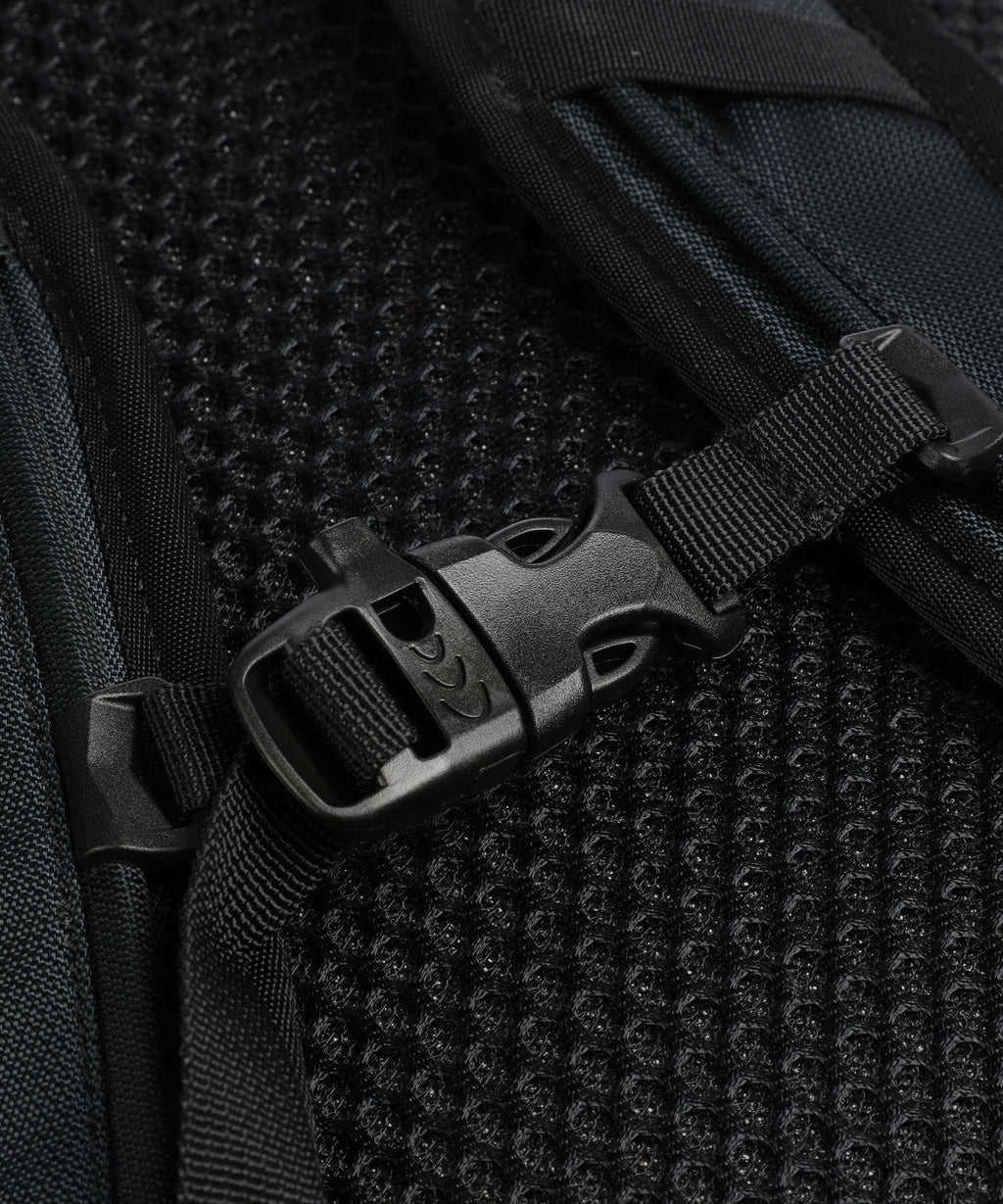 Osprey Farpoint Fairview Backpack black
