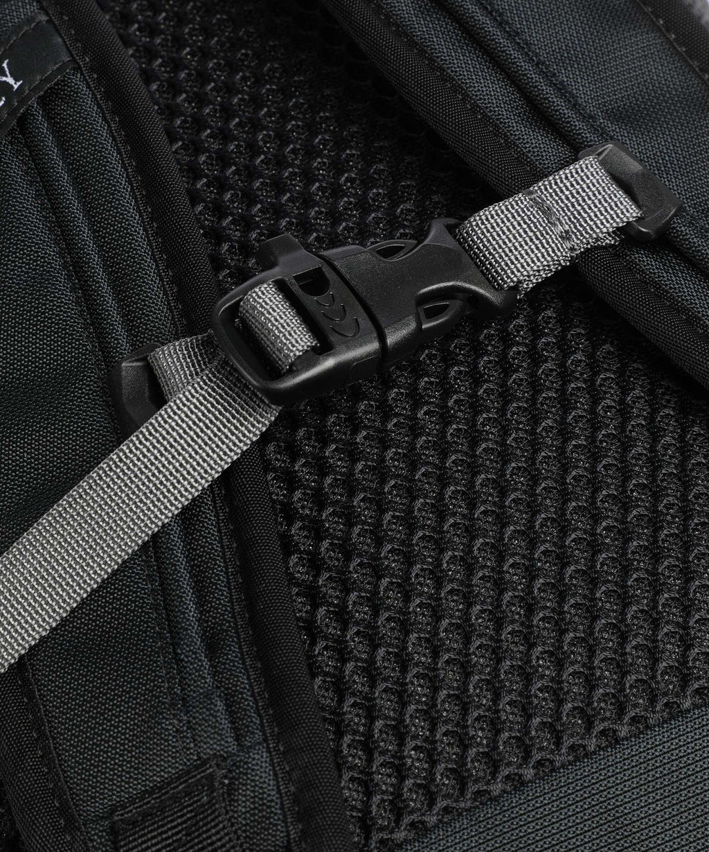Osprey Farpoint Fairview Backpack tunnel vision grey