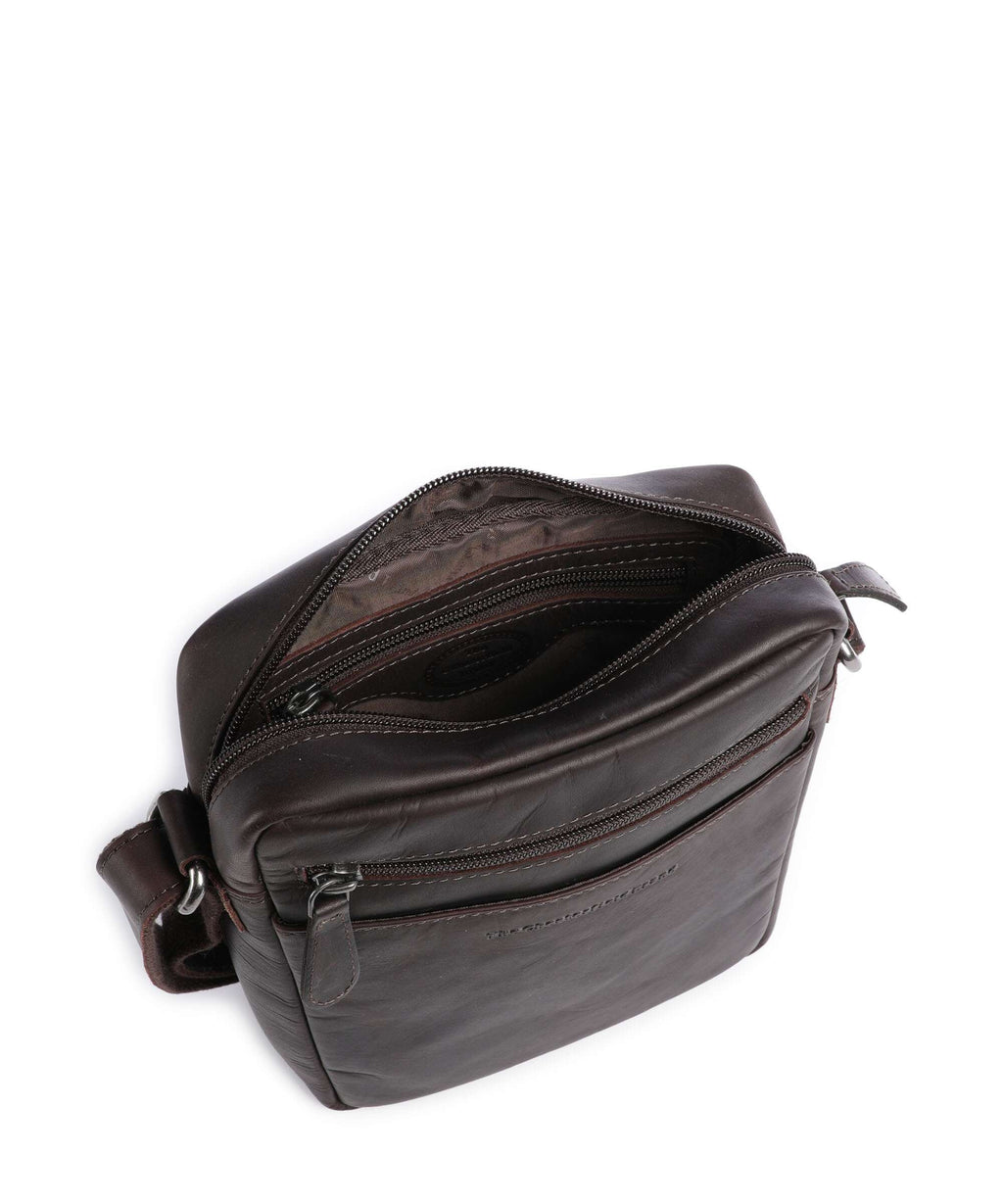 The Chesterfield Brand Wax Pull Up Cow Laveno Crossbody bag brown