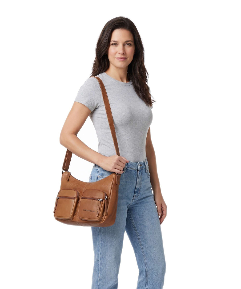 The Chesterfield Brand Wax Pull Up Cow Valenora Shoulder bag cognac