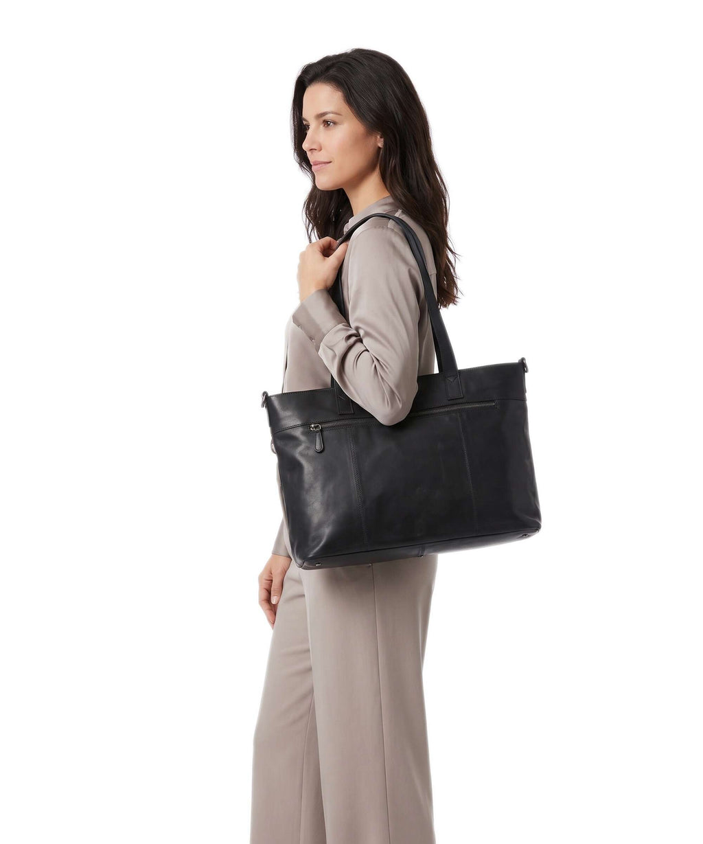 The Chesterfield Brand Wax Pull Up Cow Osira Tote bag black